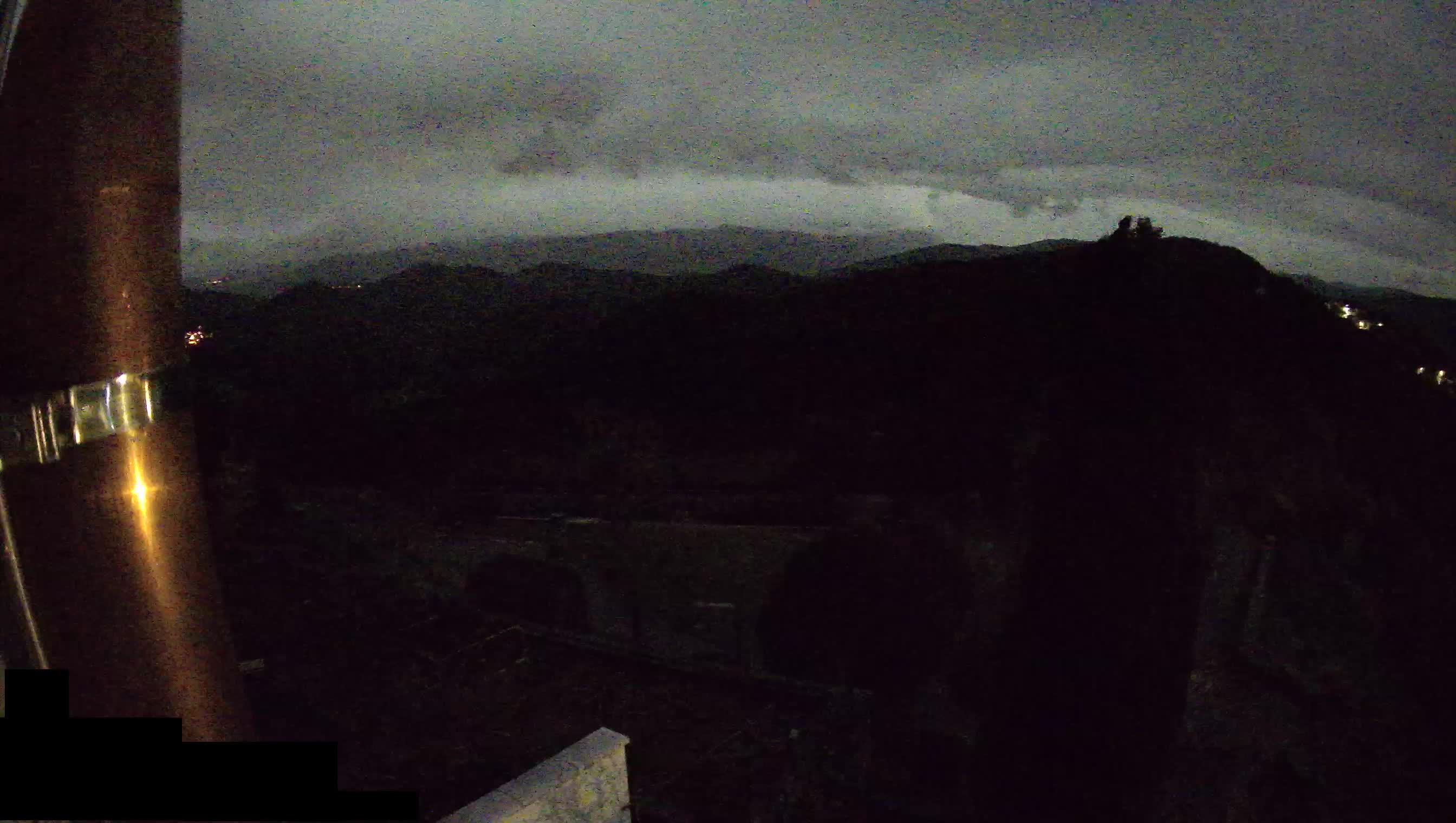 Live Webcam Štanjel –  Ferrari Garden – Slovenia livecam