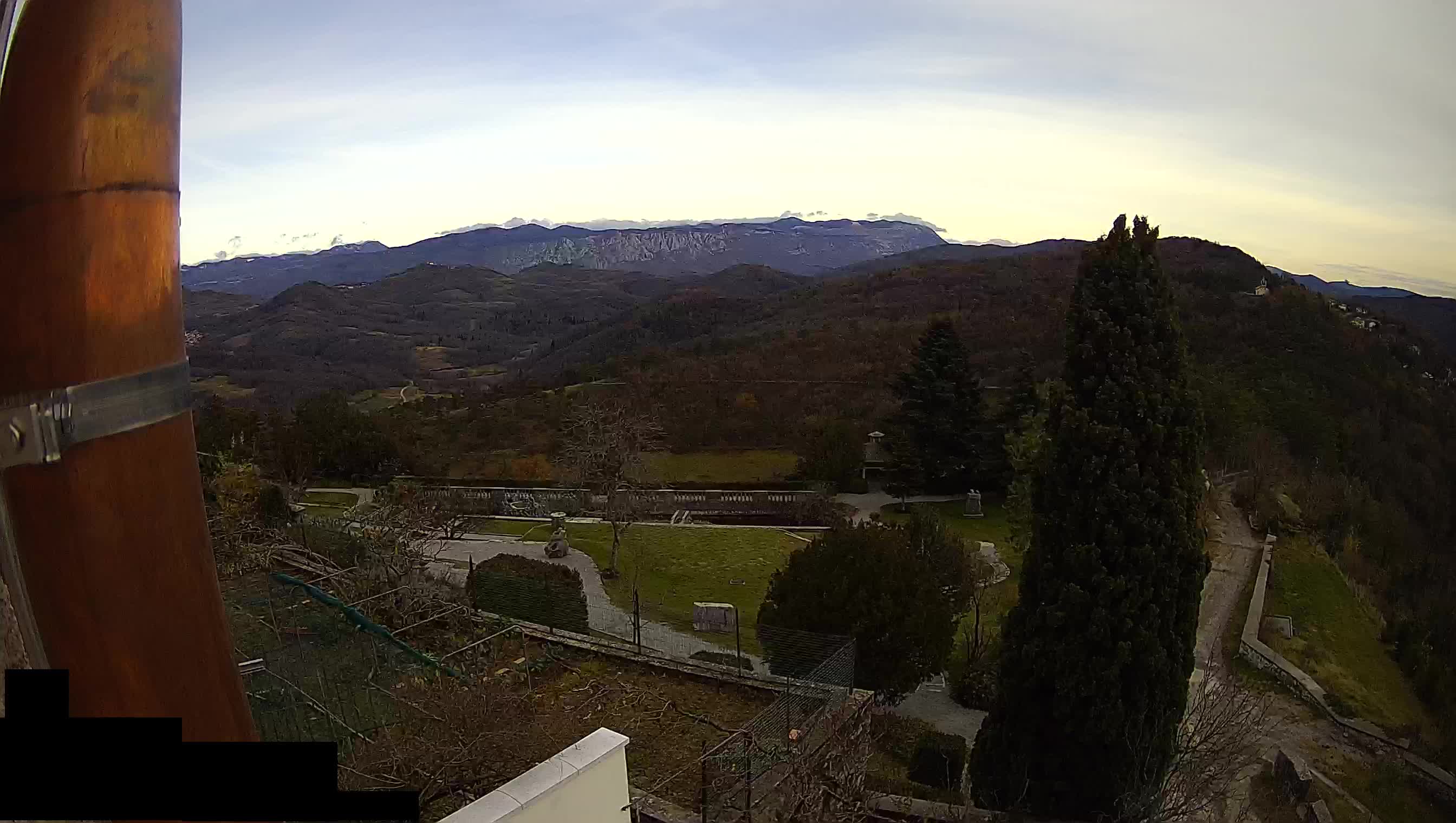 Webcam Štanjel –  Giardini Ferrari – Slovenia livecam