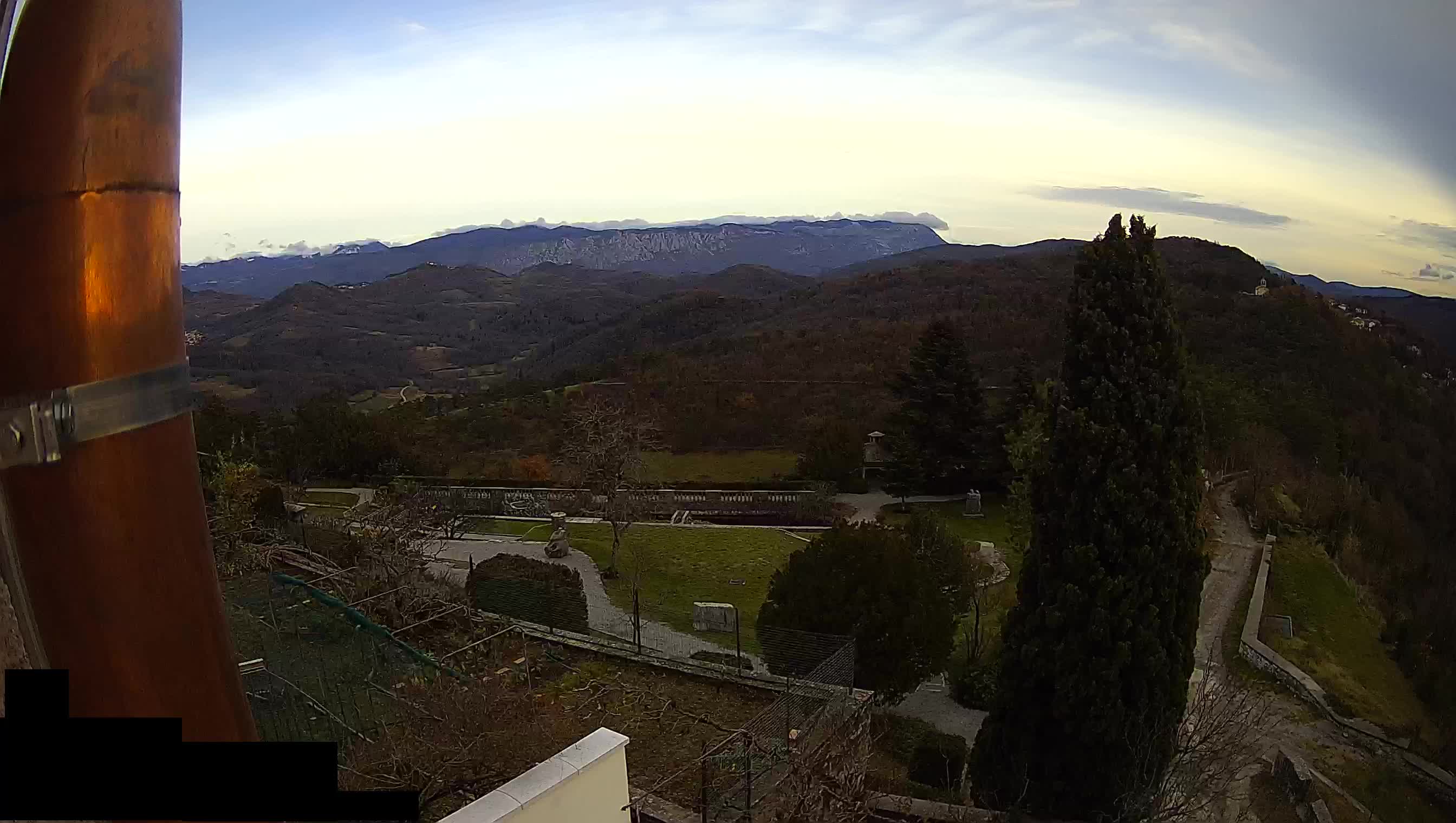 Webcam Štanjel –  Giardini Ferrari – Slovenia livecam