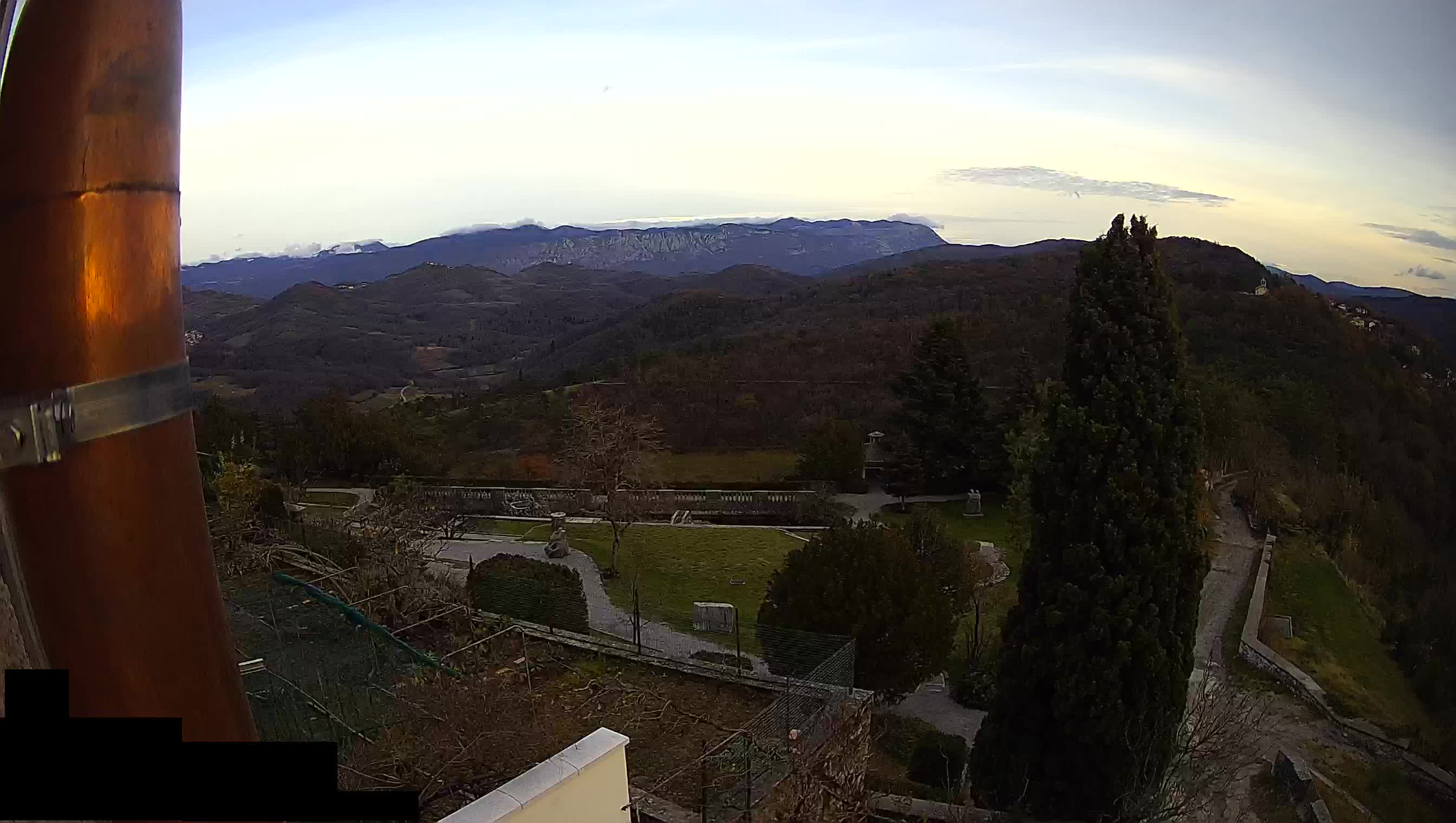 Webcam Štanjel –  Giardini Ferrari – Slovenia livecam
