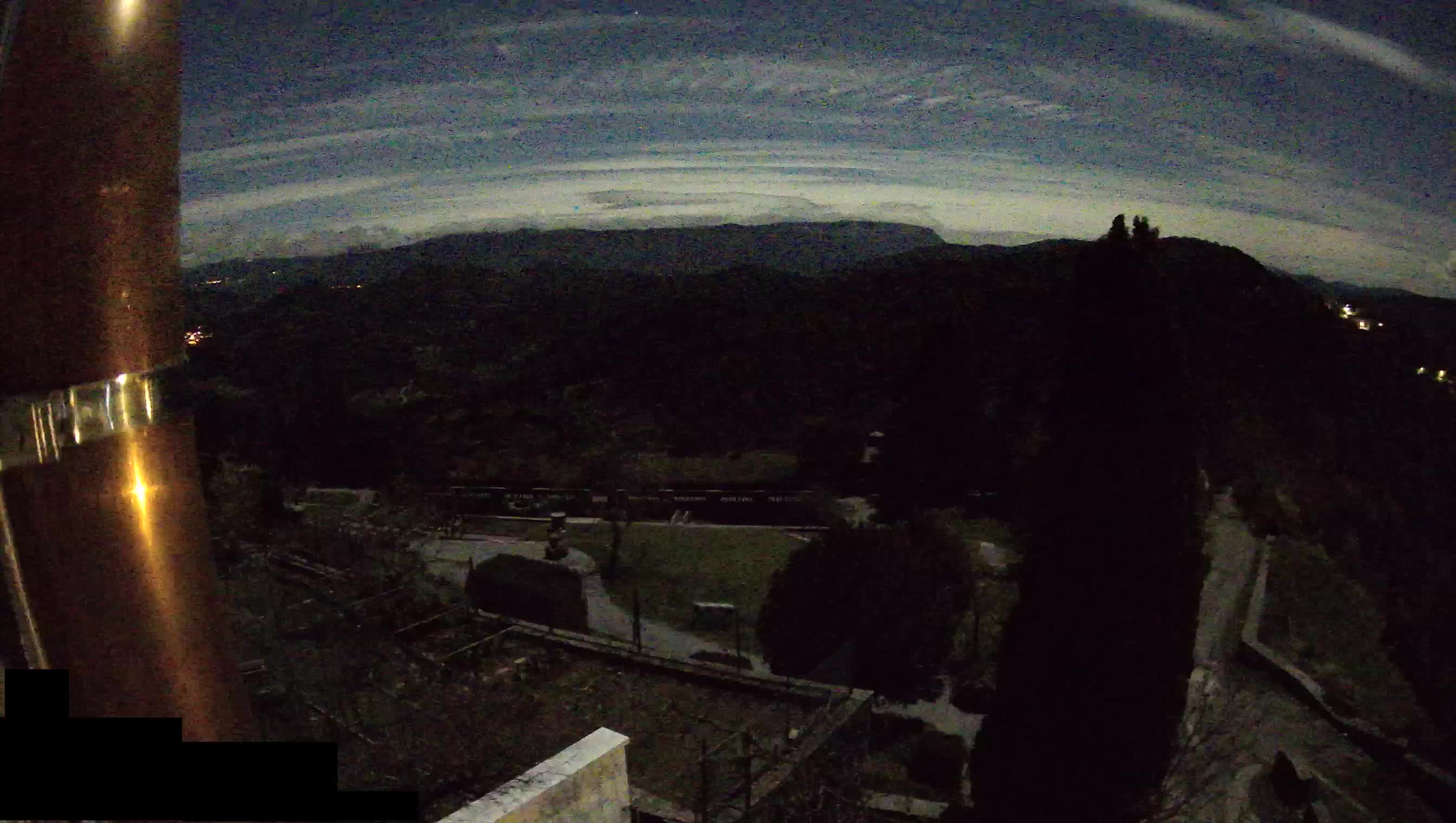 Webcam Štanjel –  Giardini Ferrari – Slovenia livecam