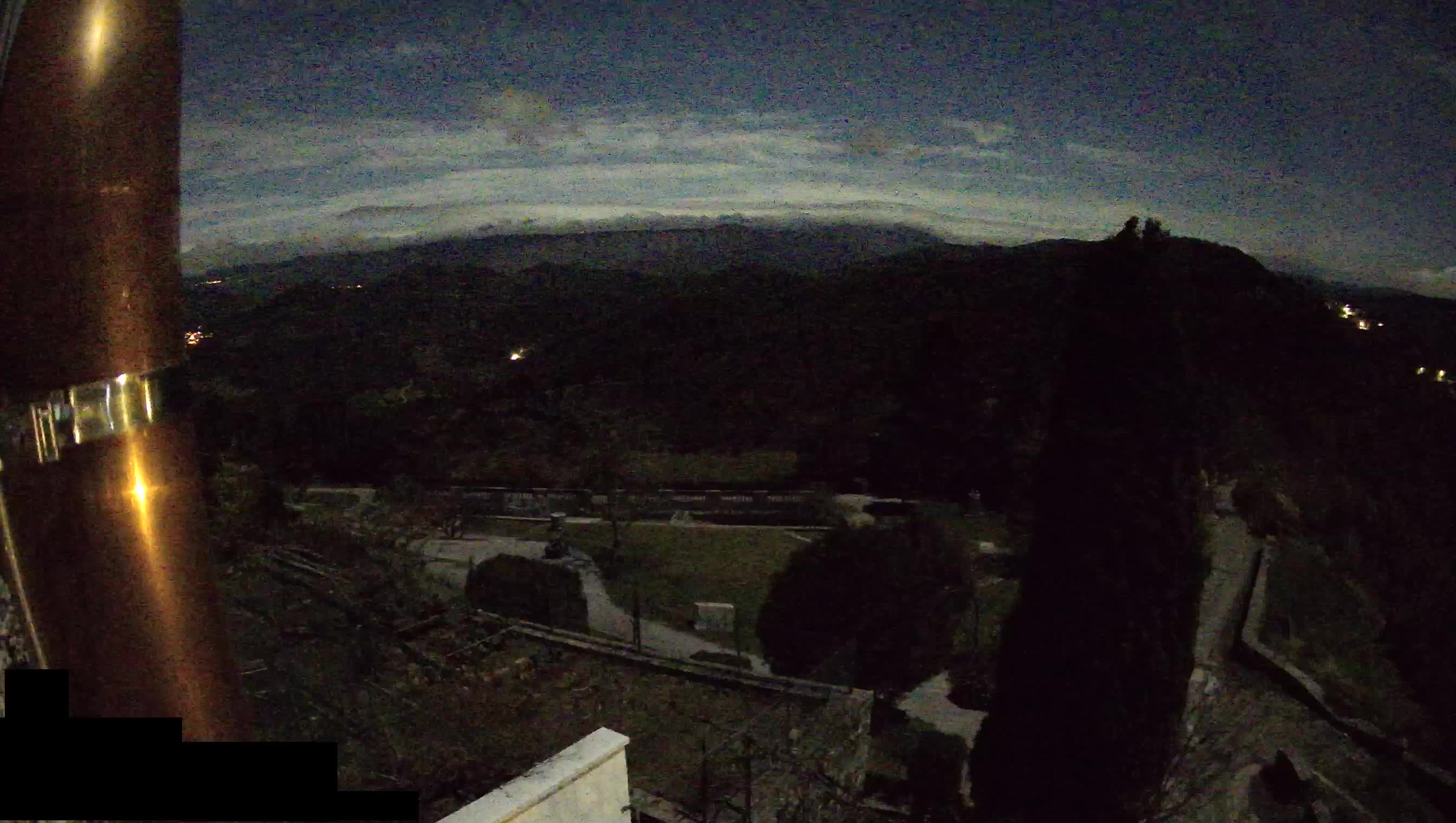 Webcam Štanjel –  Giardini Ferrari – Slovenia livecam