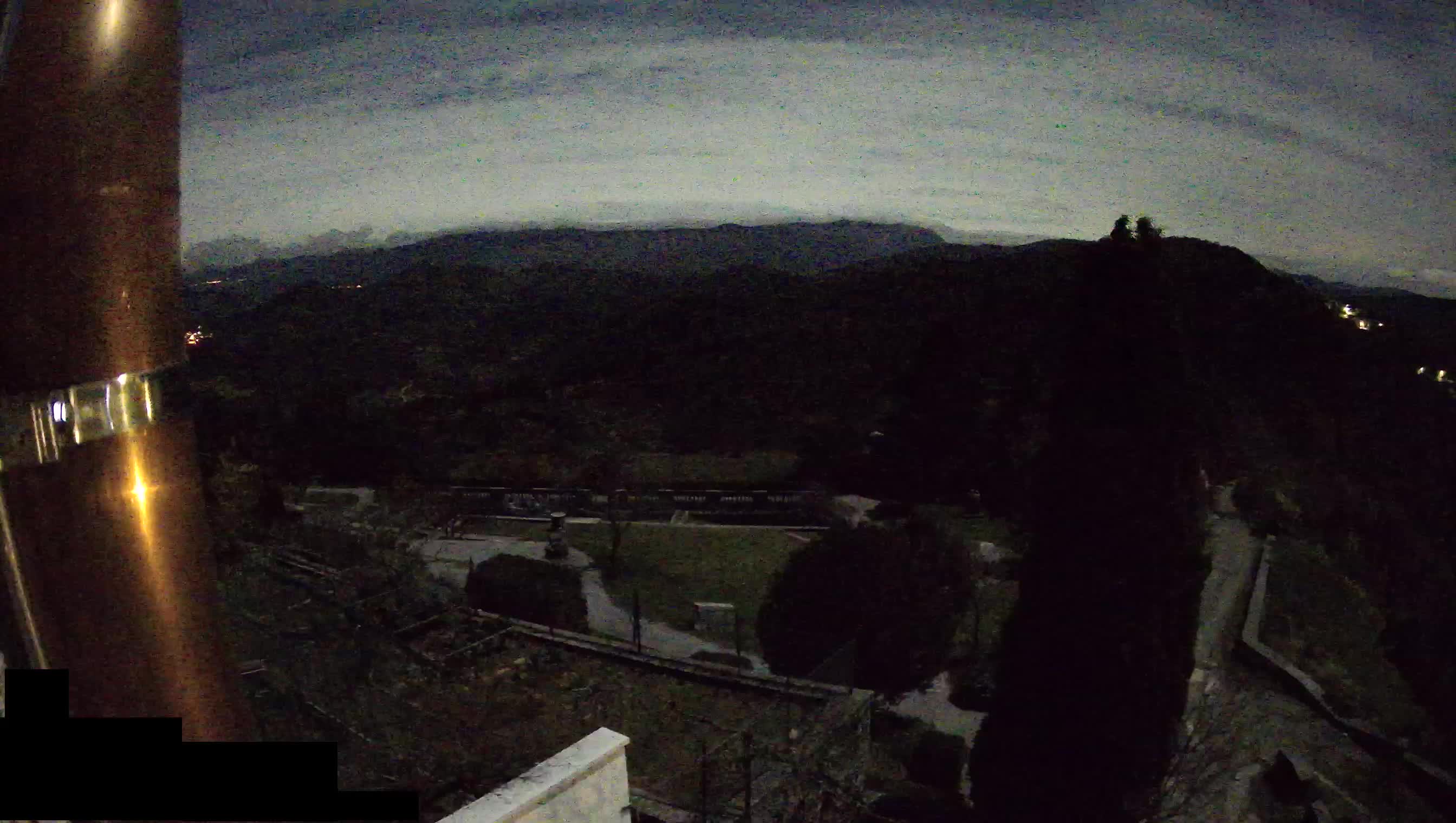 Live Webcam Štanjel –  Ferrari Garden – Slovenia livecam