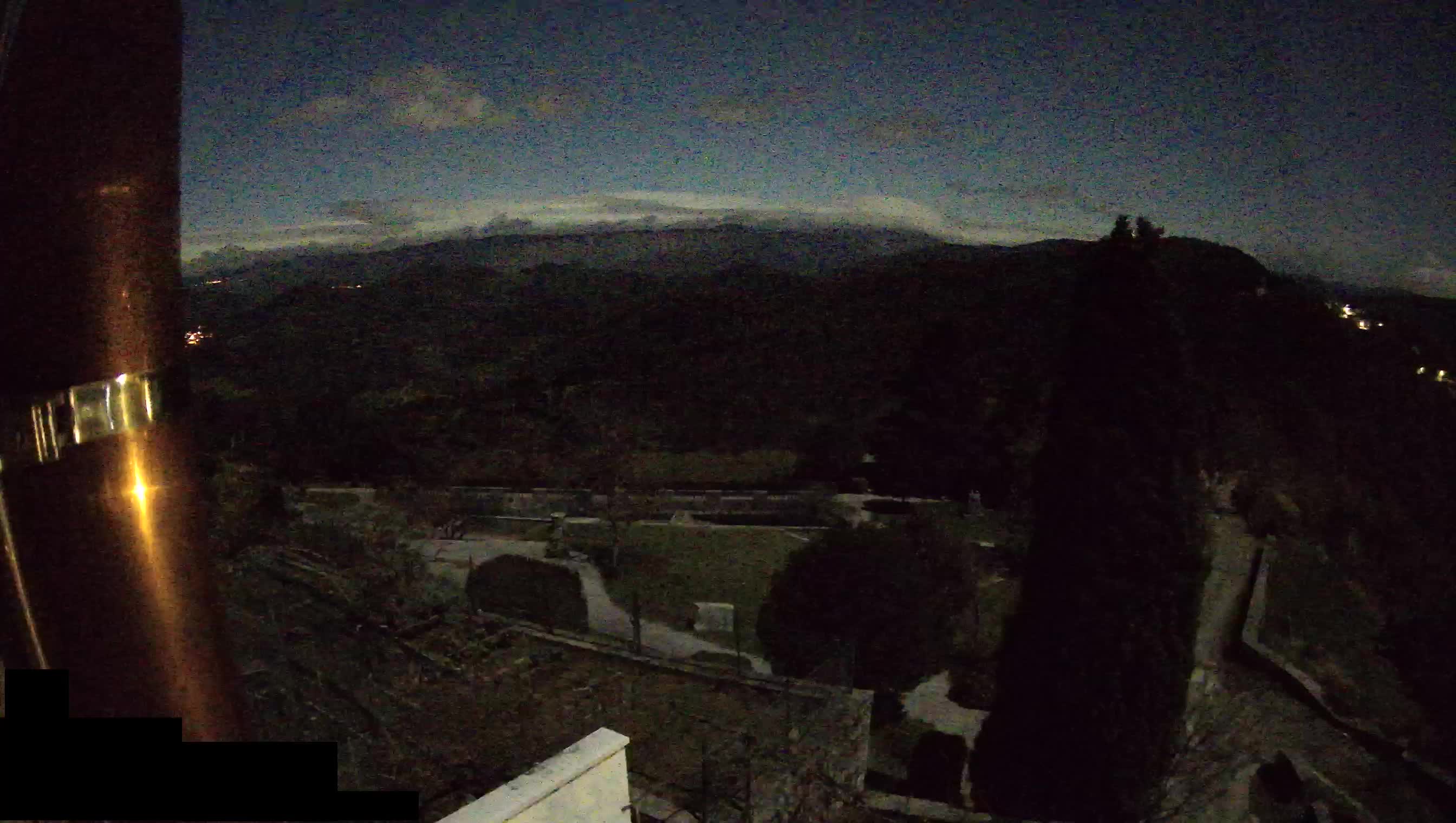 Live Webcam Štanjel –  Ferrari Garden – Slovenia livecam