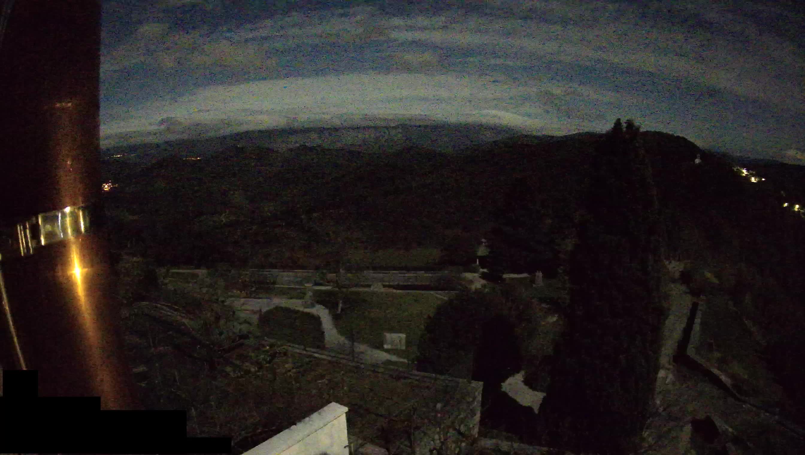 Webcam Štanjel –  Giardini Ferrari – Slovenia livecam