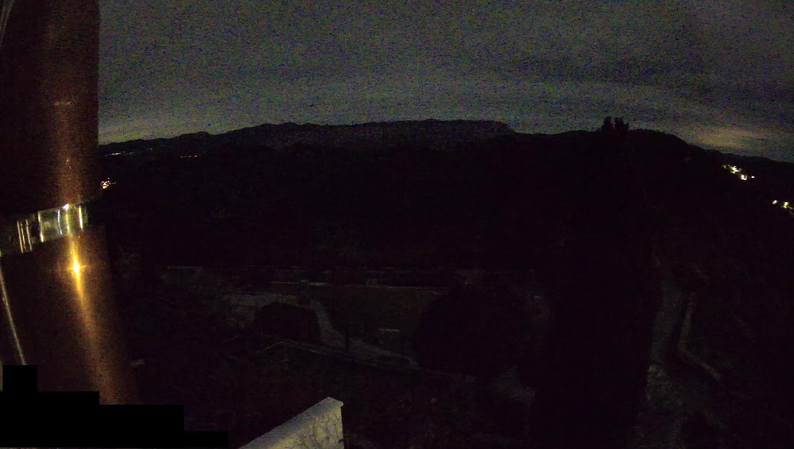 Live Webcam Štanjel – Ferrari Garden – Slovenia livecam