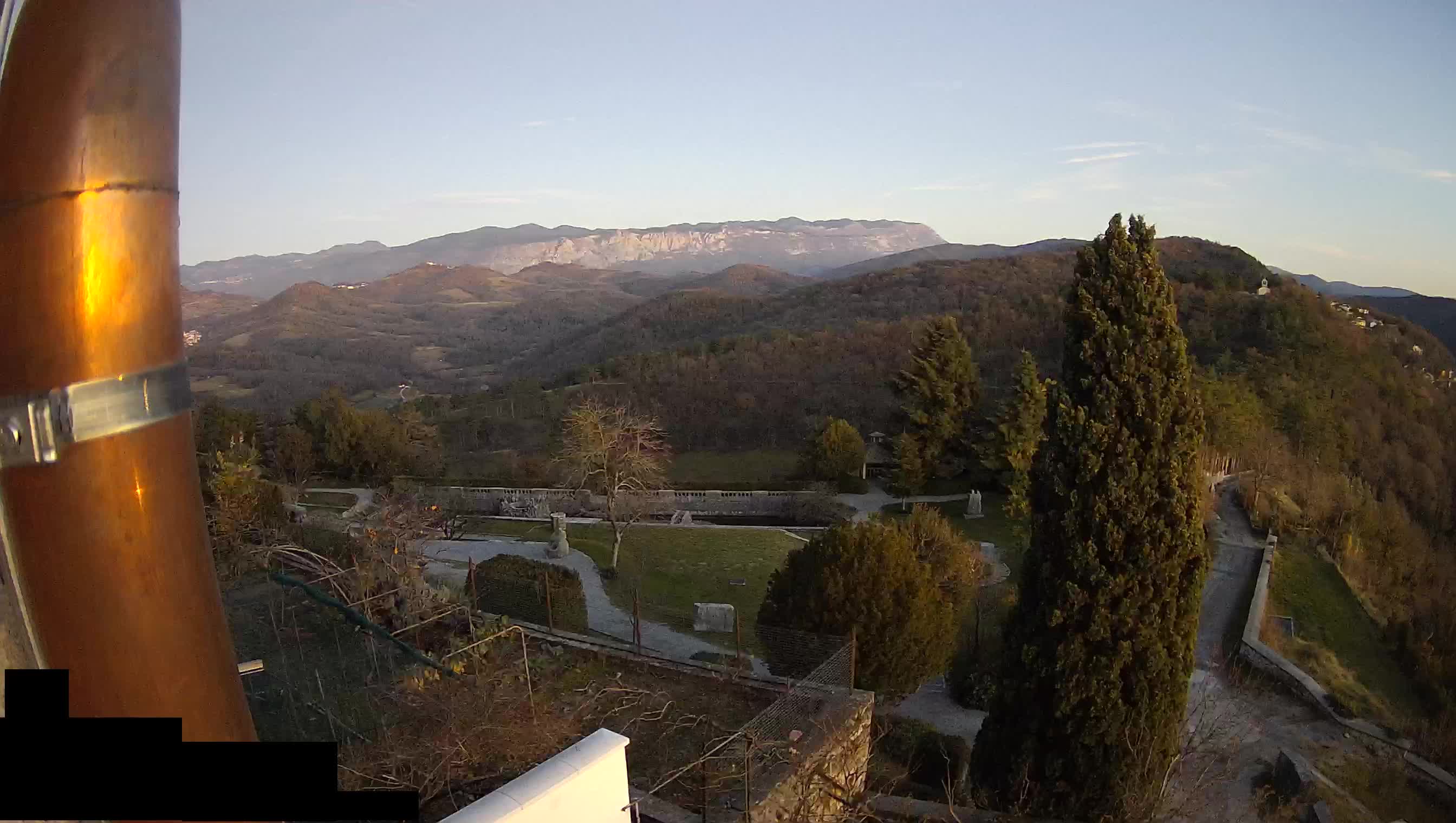 Webcam Štanjel –  Giardini Ferrari – Slovenia livecam