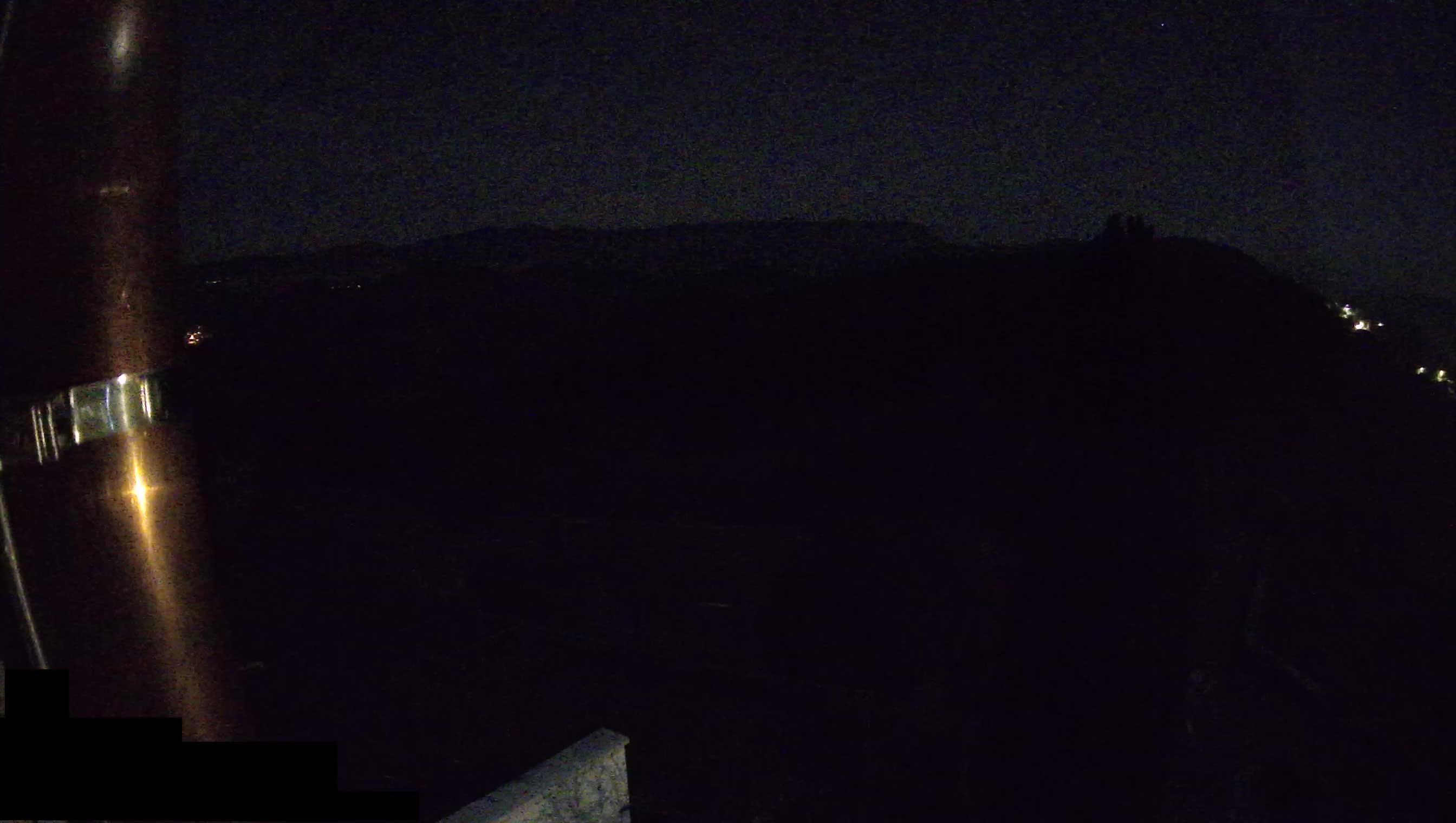 Štanjel – Ferrarijev vrt – Slovenija web kamere