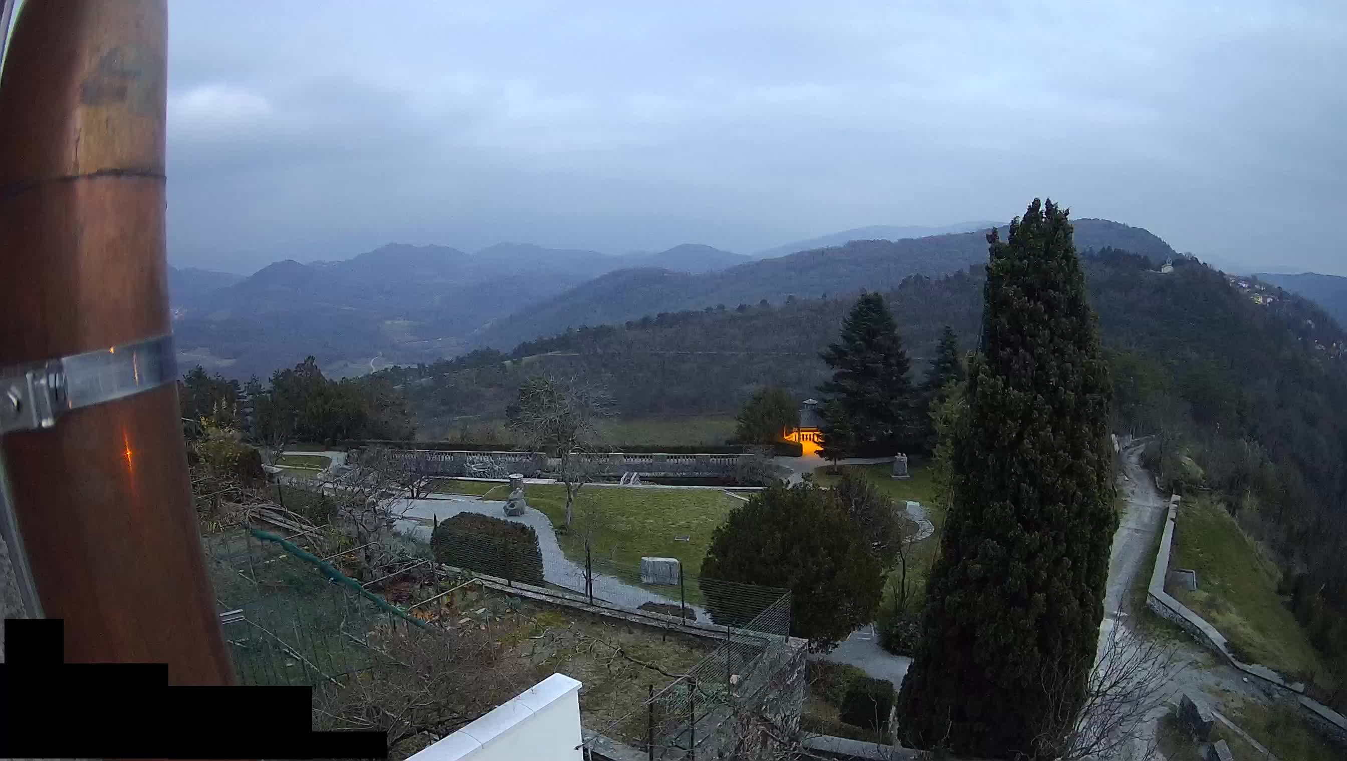 Webcam Štanjel –  Giardini Ferrari – Slovenia livecam