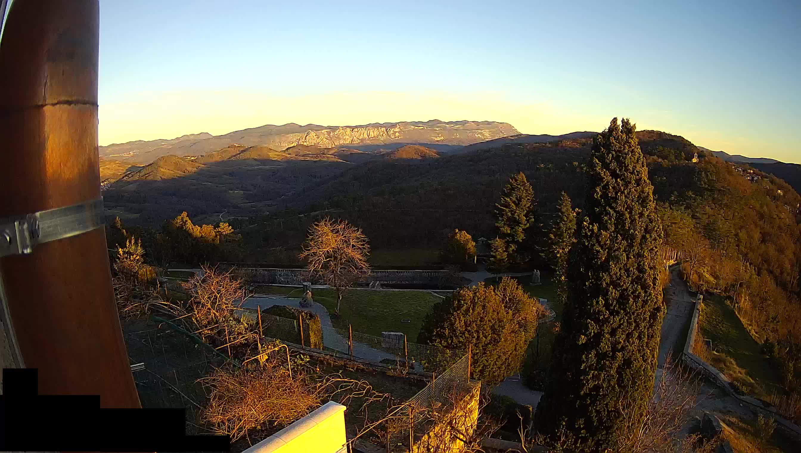 Webcam Štanjel – Giardini Ferrari – Slovenia livecam