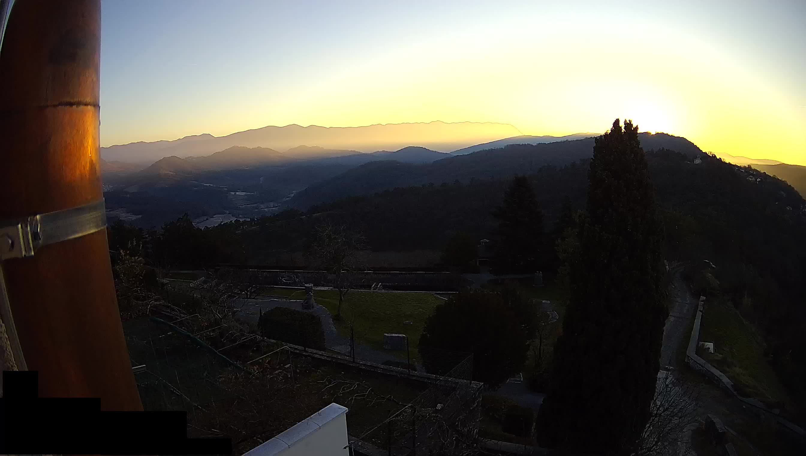 Štanjel – Ferrarijev vrt – Slovenija web kamere