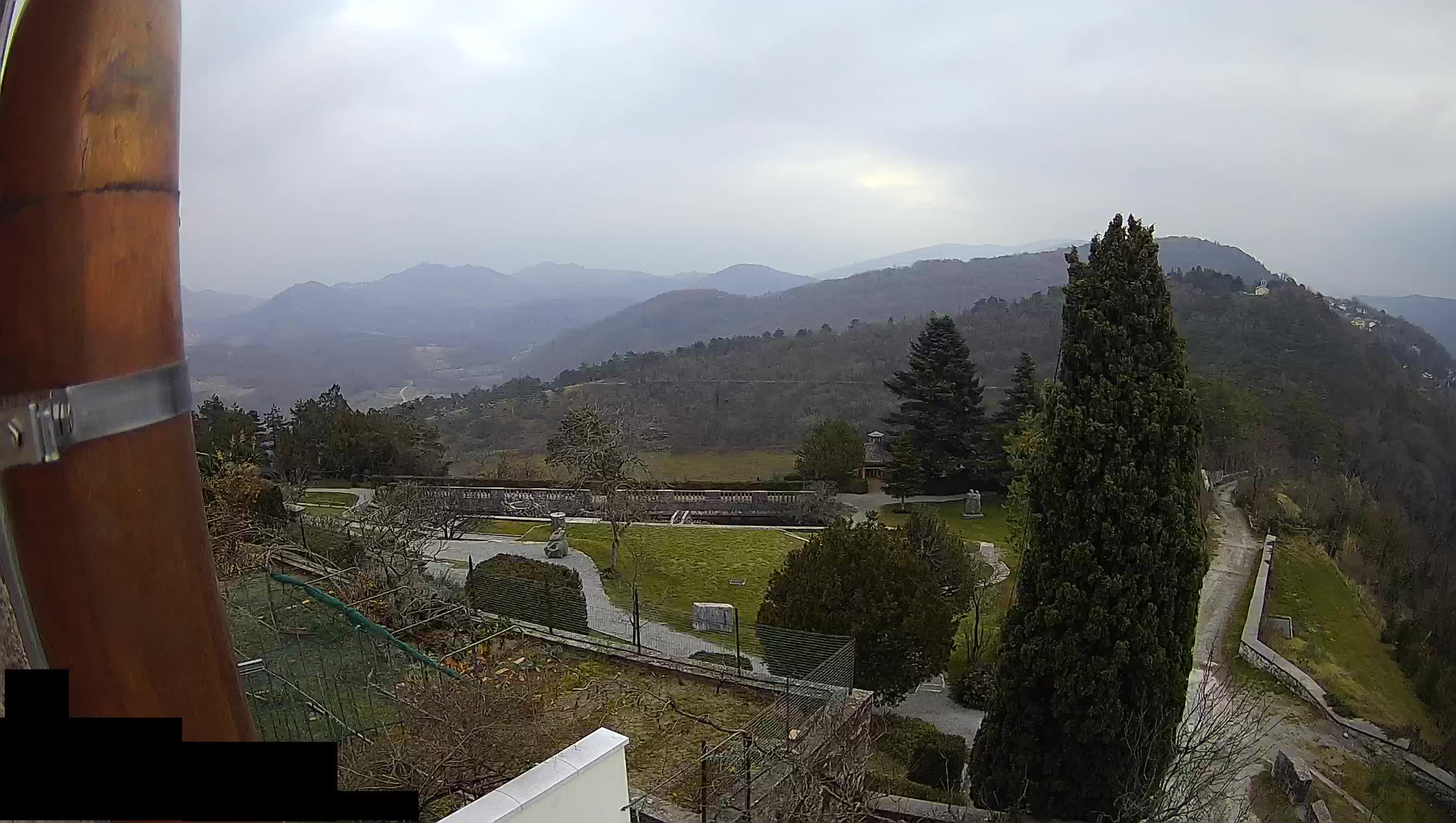 Live Webcam Štanjel –  Ferrari Garden – Slovenia livecam