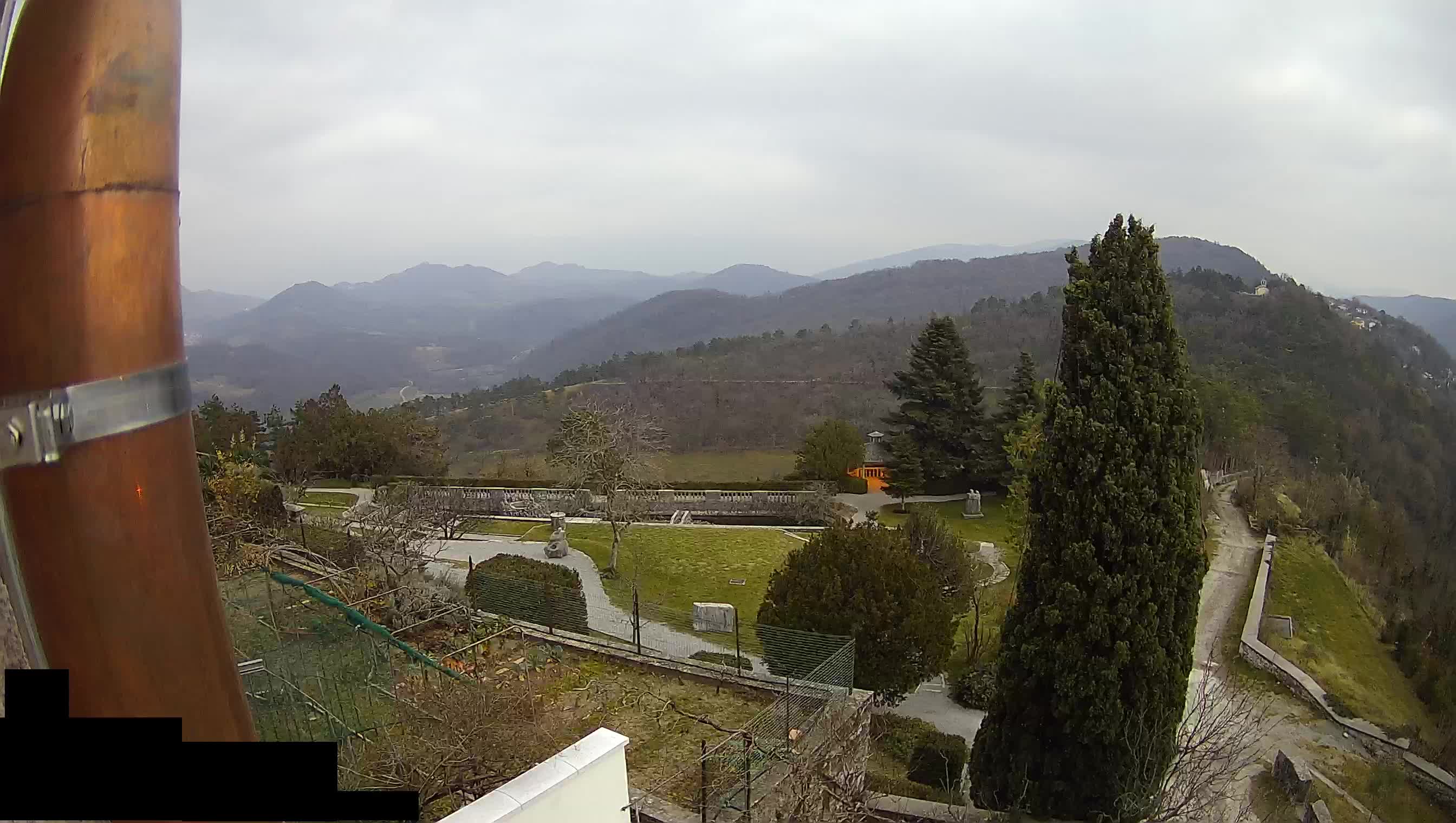 Live Webcam Štanjel –  Ferrari Garden – Slovenia livecam