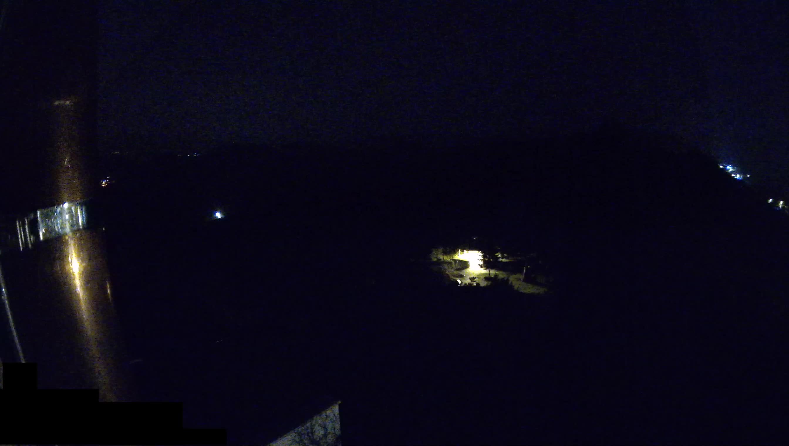 Štanjel – Ferrarijev vrt – Slovenija web kamere