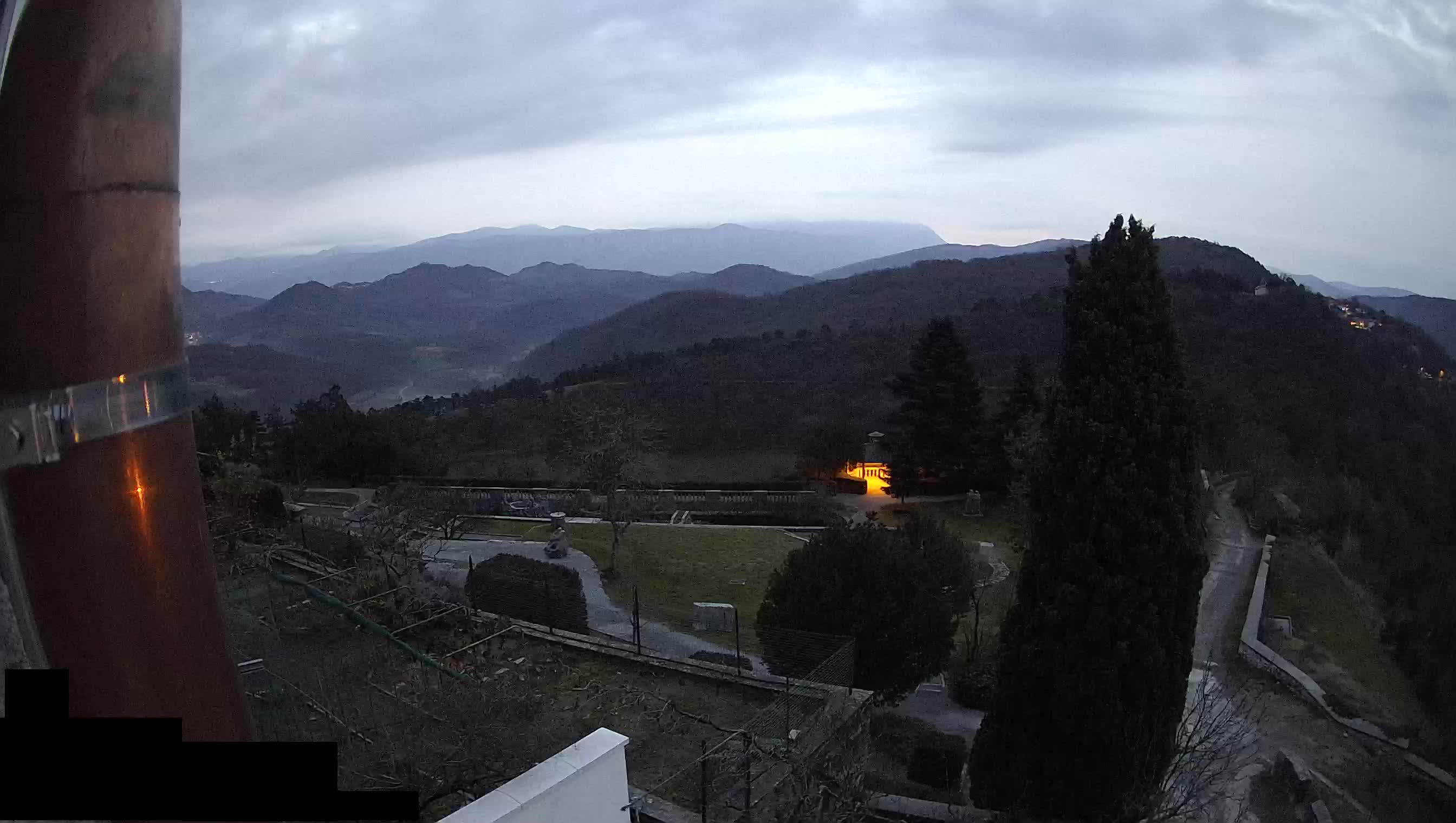 Webcam Štanjel –  Giardini Ferrari – Slovenia livecam