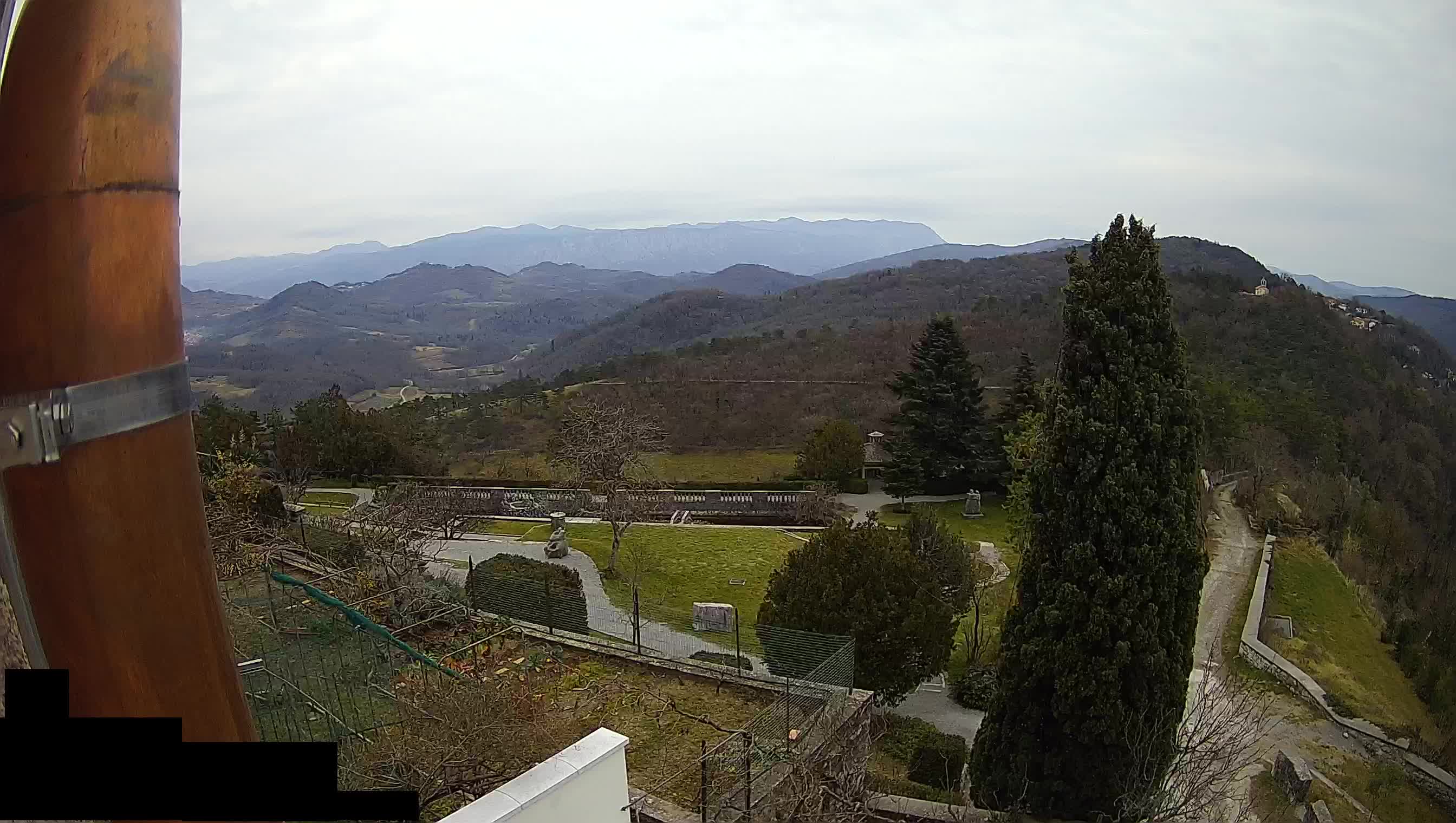 Live Webcam Štanjel – Ferrari Garden – Slovenia livecam