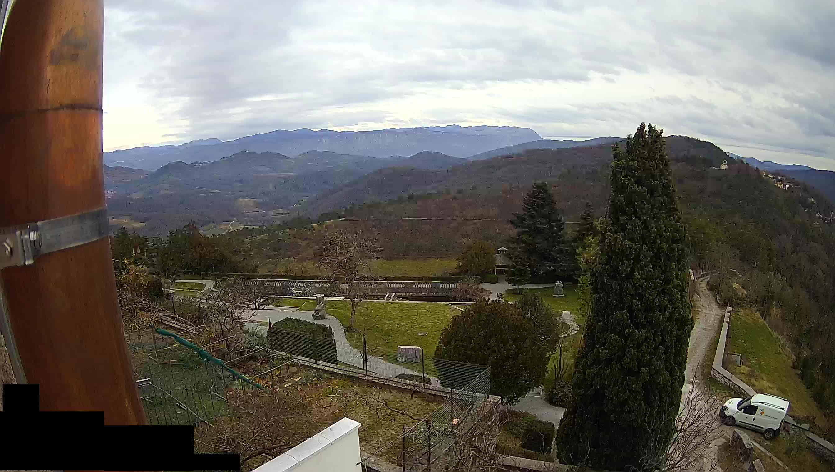 Live Webcam Štanjel – Ferrari Garden – Slovenia livecam
