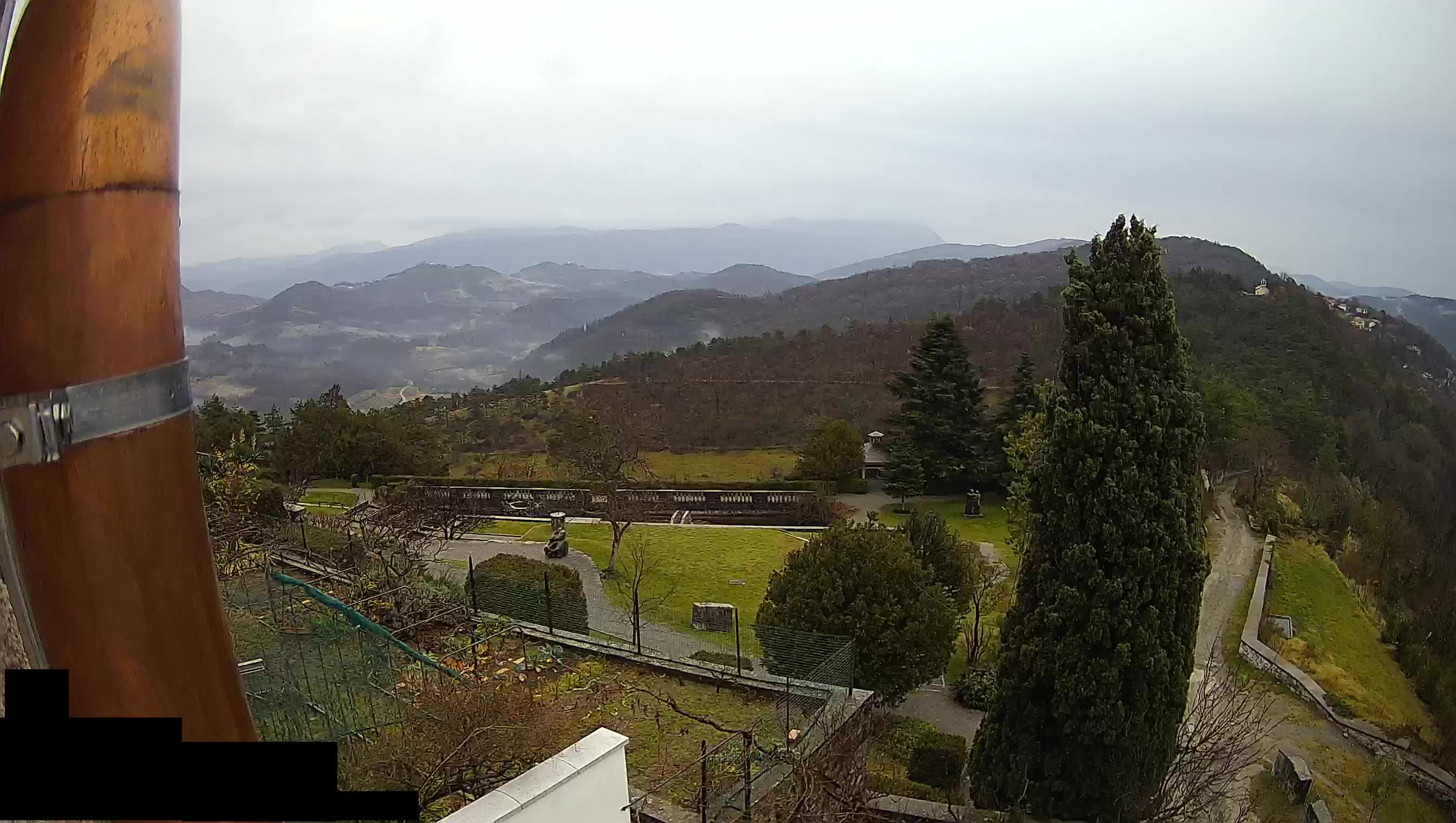 Live Webcam Štanjel –  Ferrari Garden – Slovenia livecam