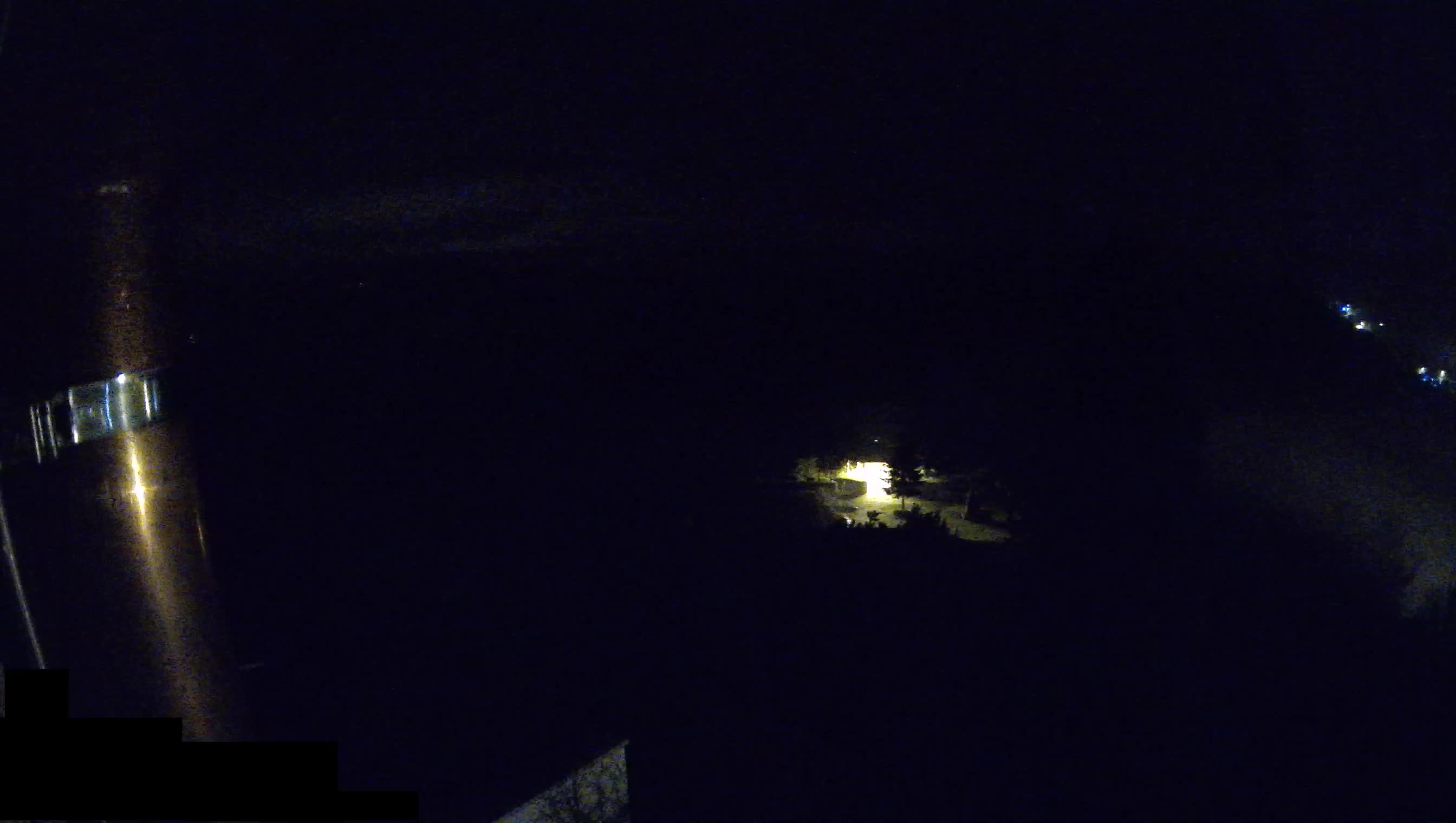 Štanjel – Ferrarijev vrt – Slovenija web kamere