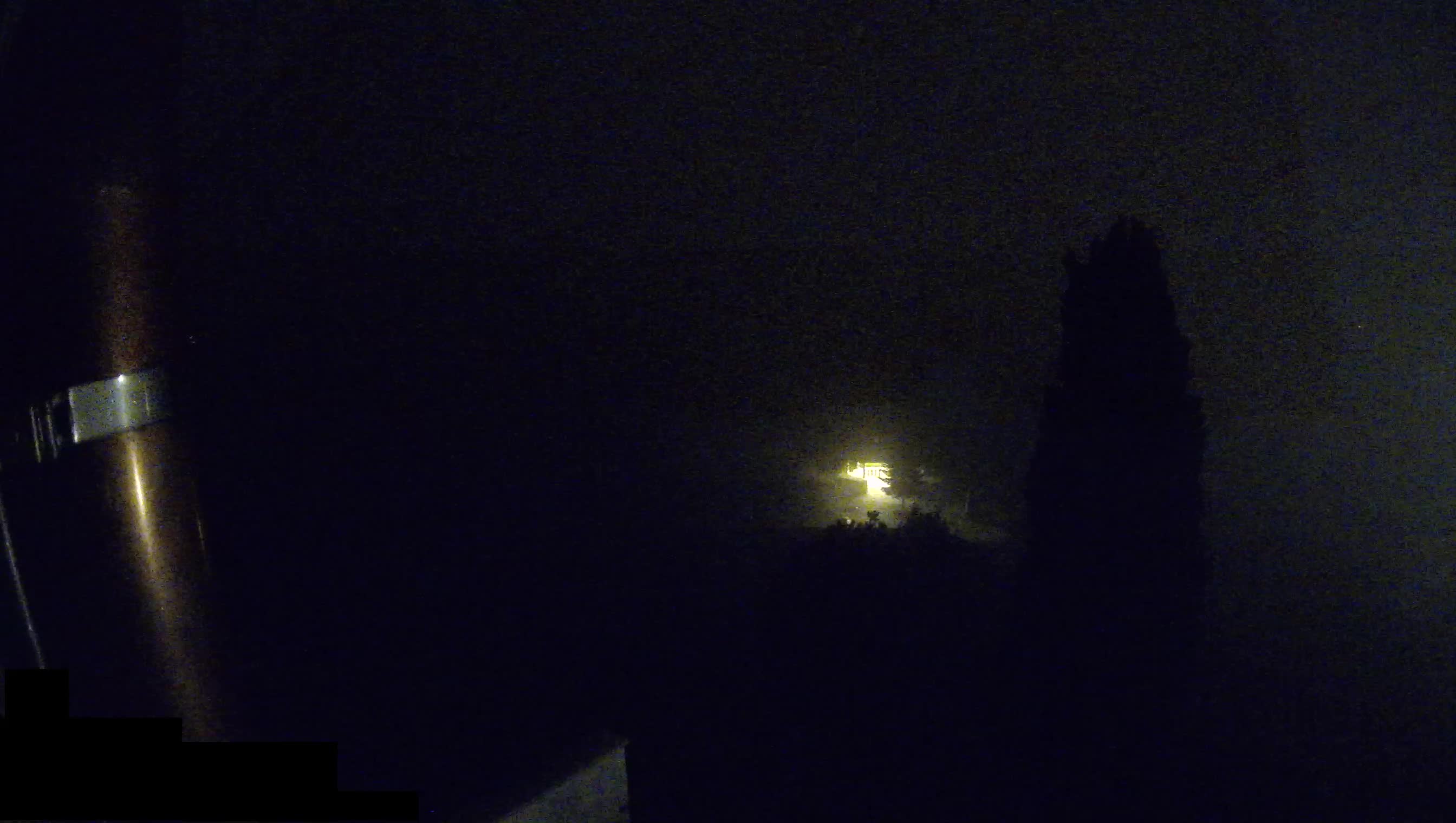 Štanjel – Ferrarijev vrt – Slovenija web kamere