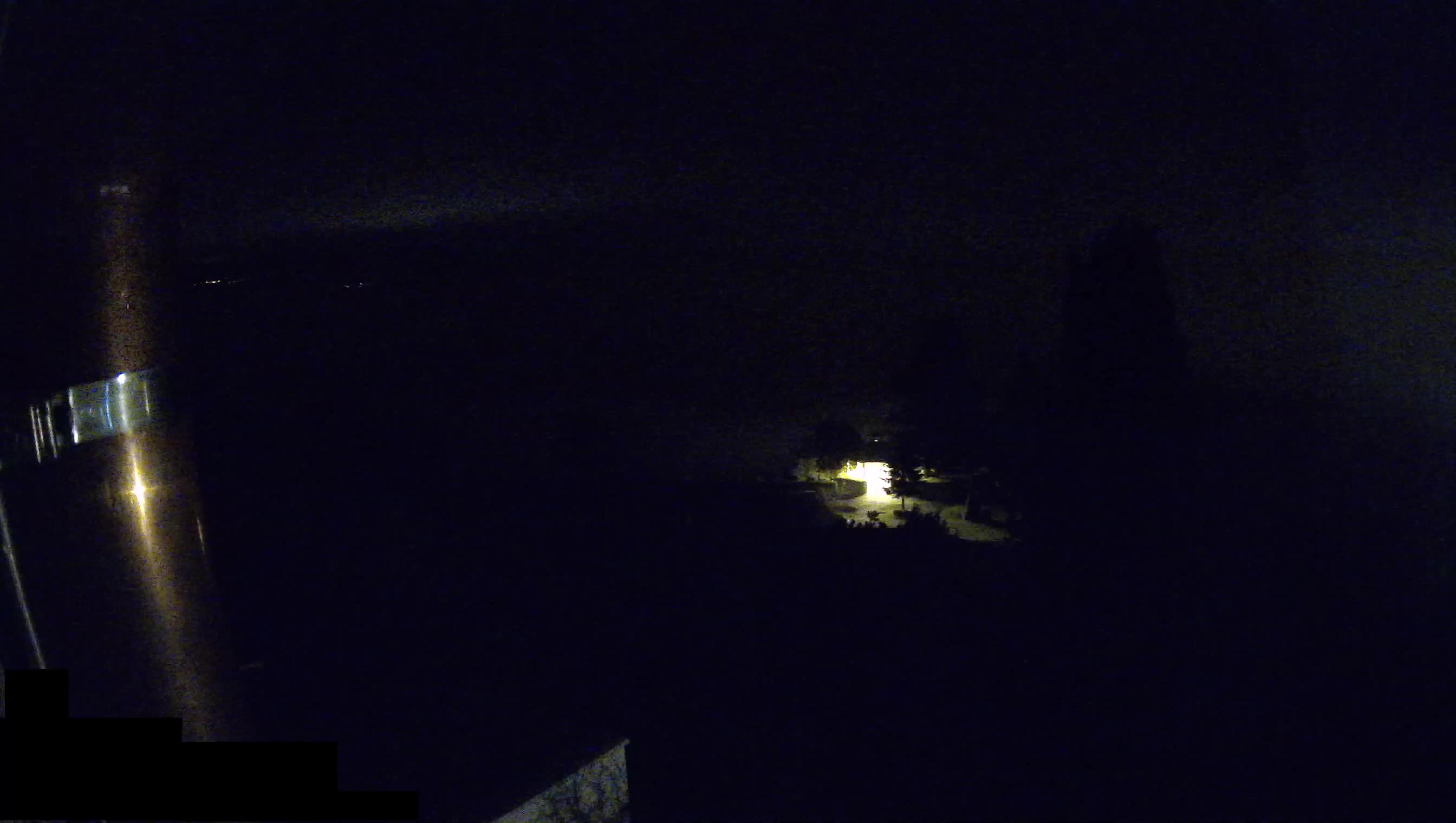 Štanjel – Ferrarijev vrt – Slovenija web kamere