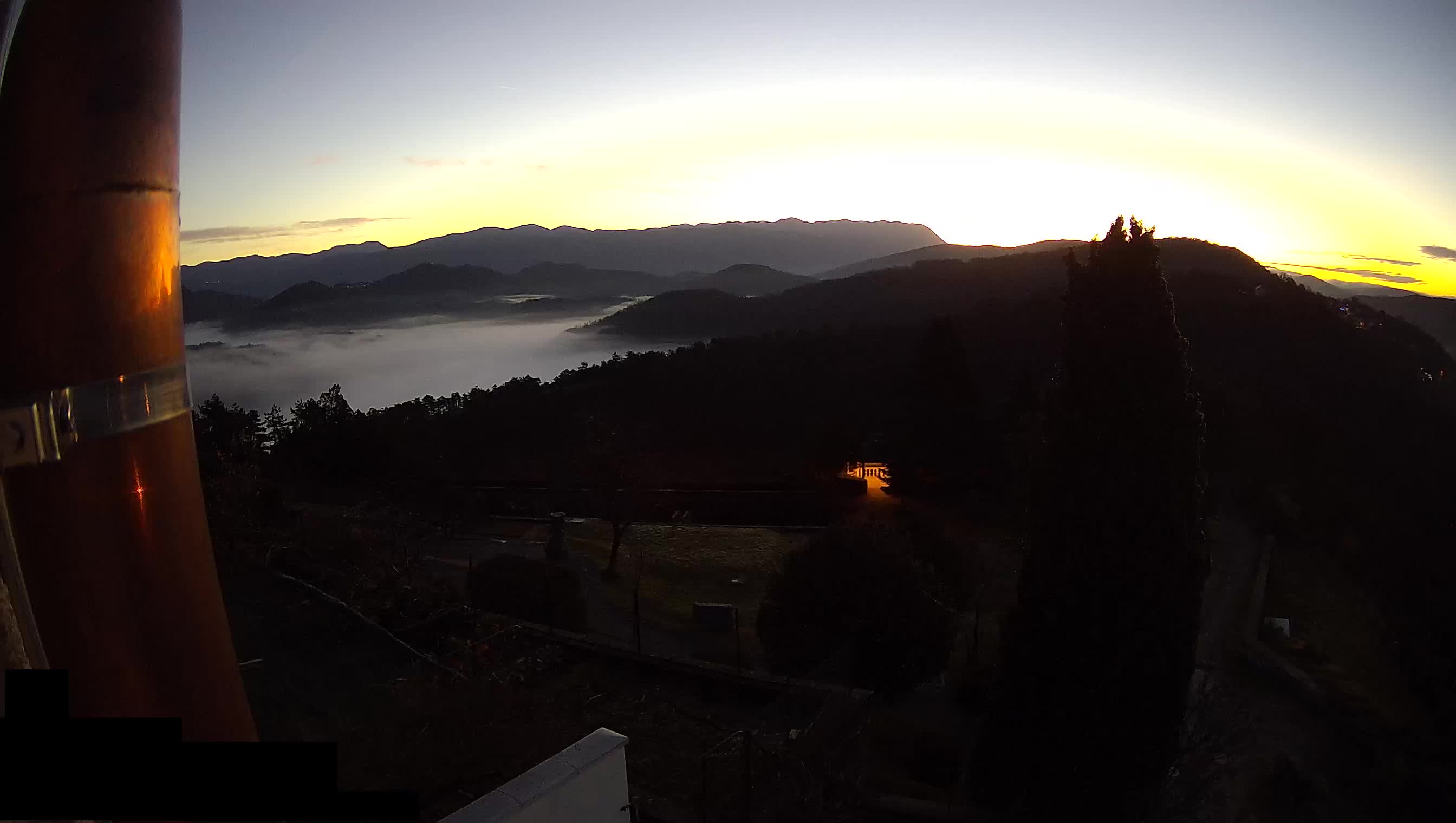 Štanjel – Ferrarijev vrt – Slovenija web kamere