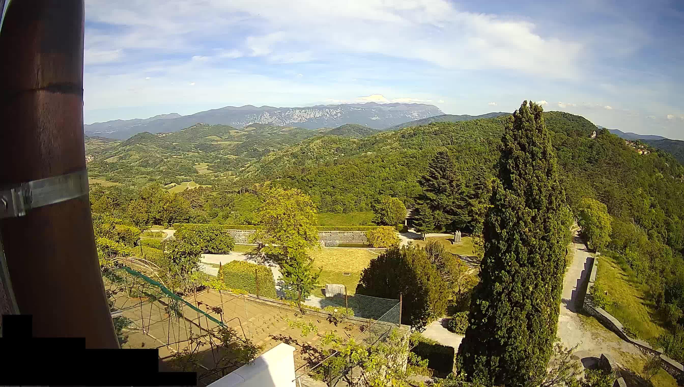 Live Webcam Štanjel –  Ferrari Garden – Slovenia livecam