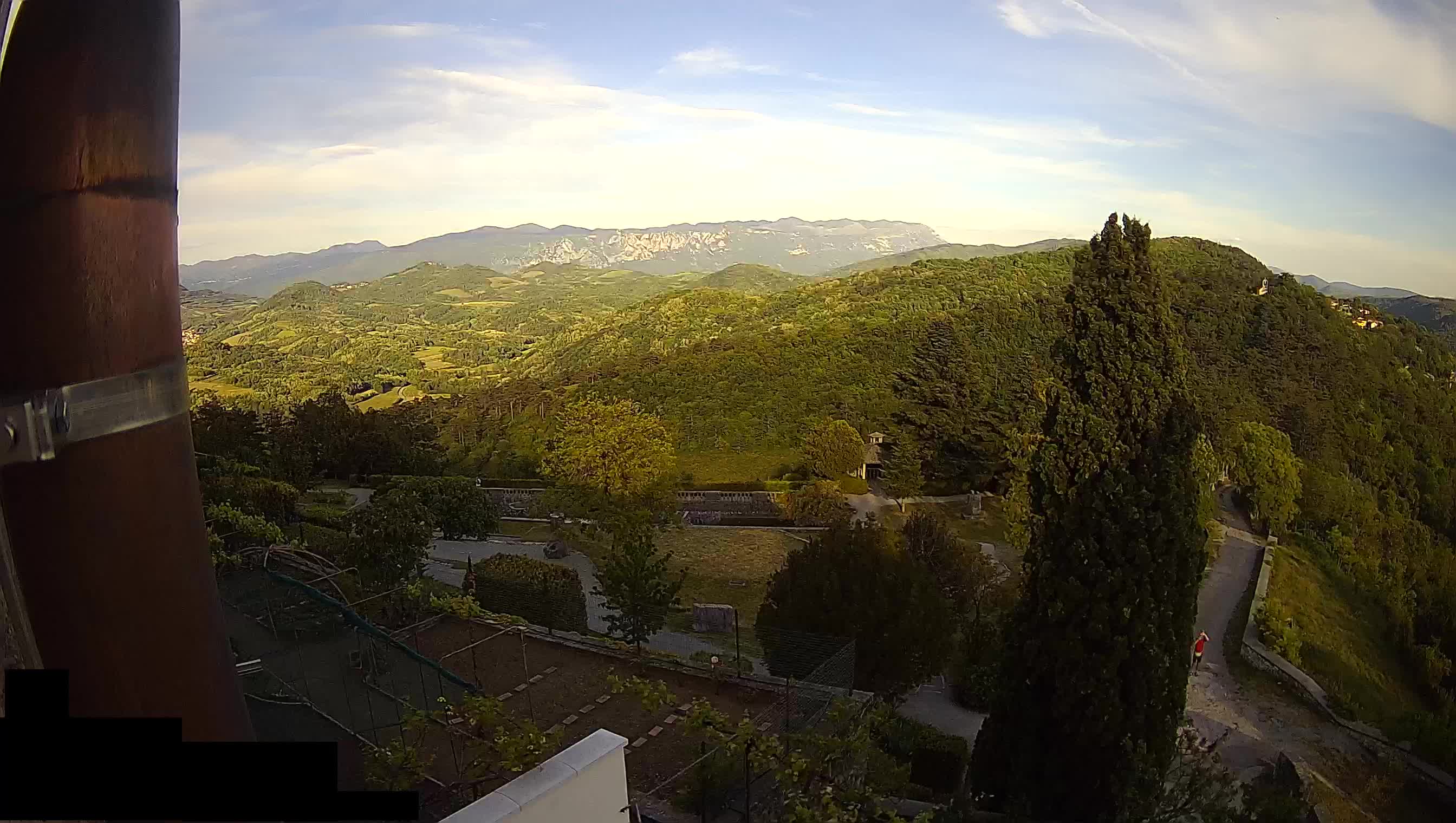 Live Webcam Štanjel –  Ferrari Garden – Slovenia livecam