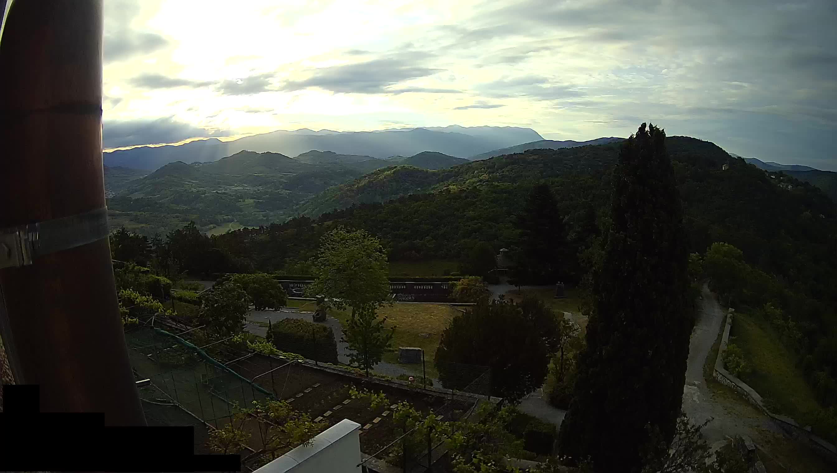 Live Webcam Štanjel –  Ferrari Garden – Slovenia livecam