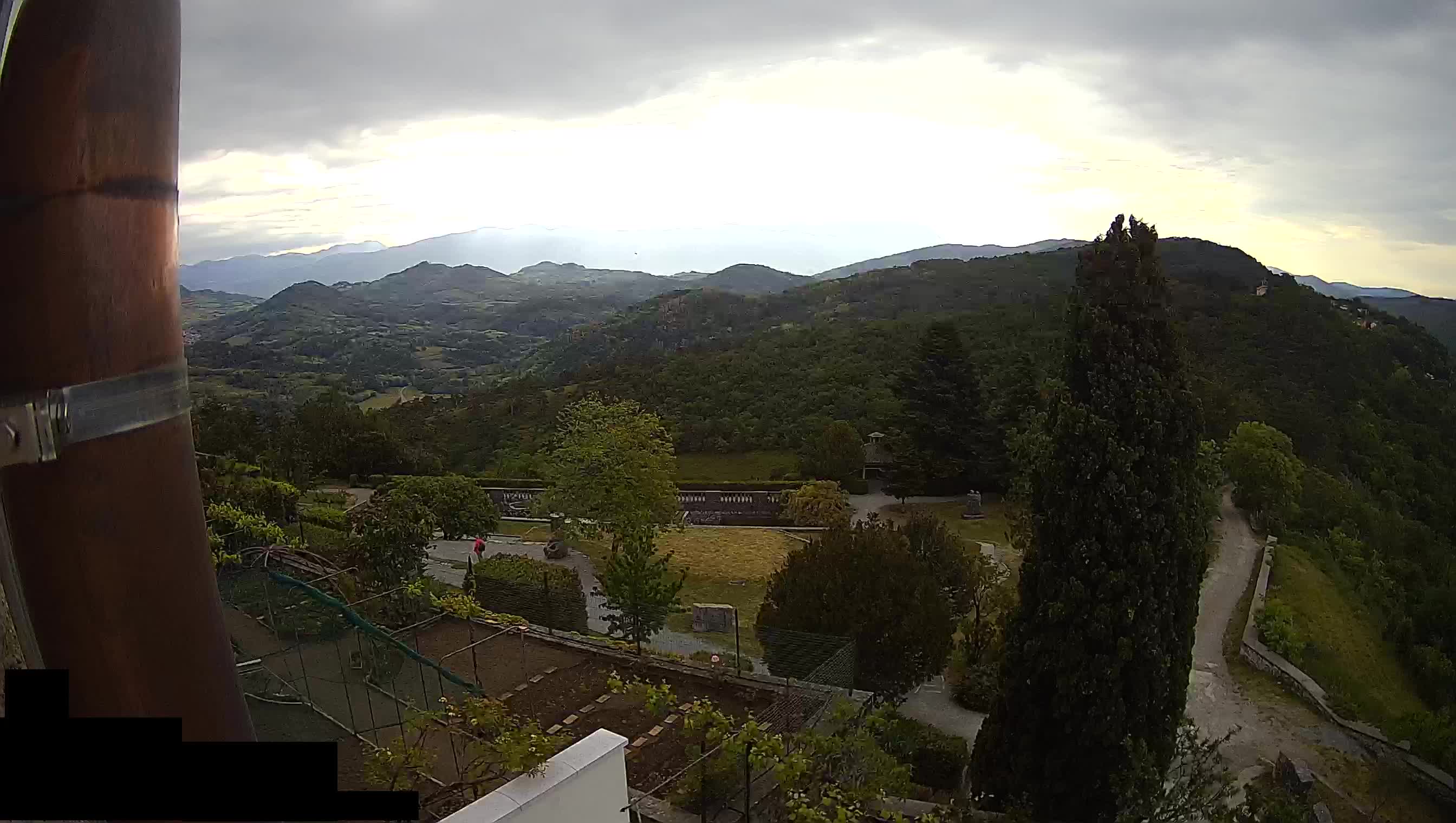 Live Webcam Štanjel –  Ferrari Garden – Slovenia livecam