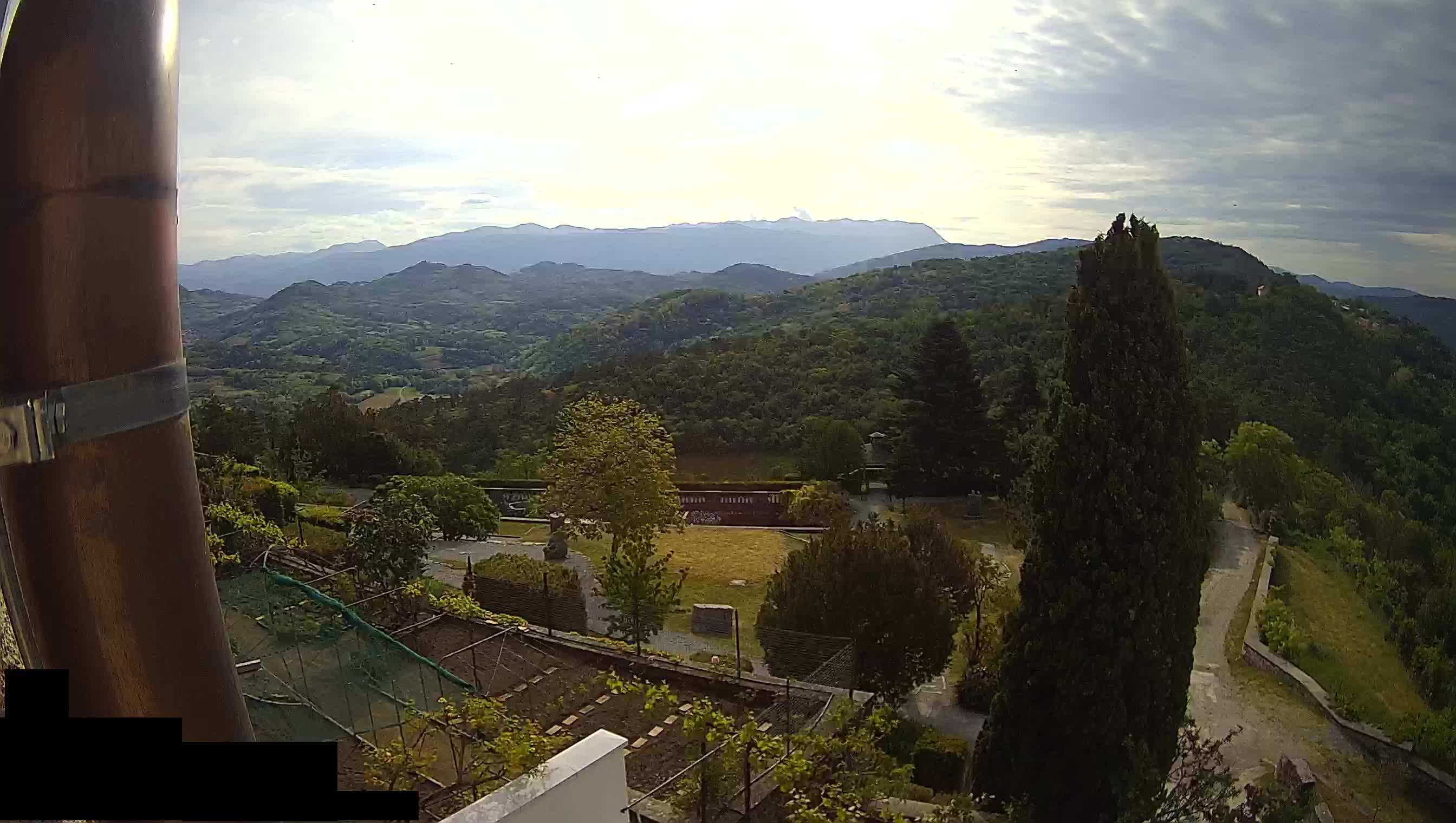 Live Webcam Štanjel –  Ferrari Garden – Slovenia livecam