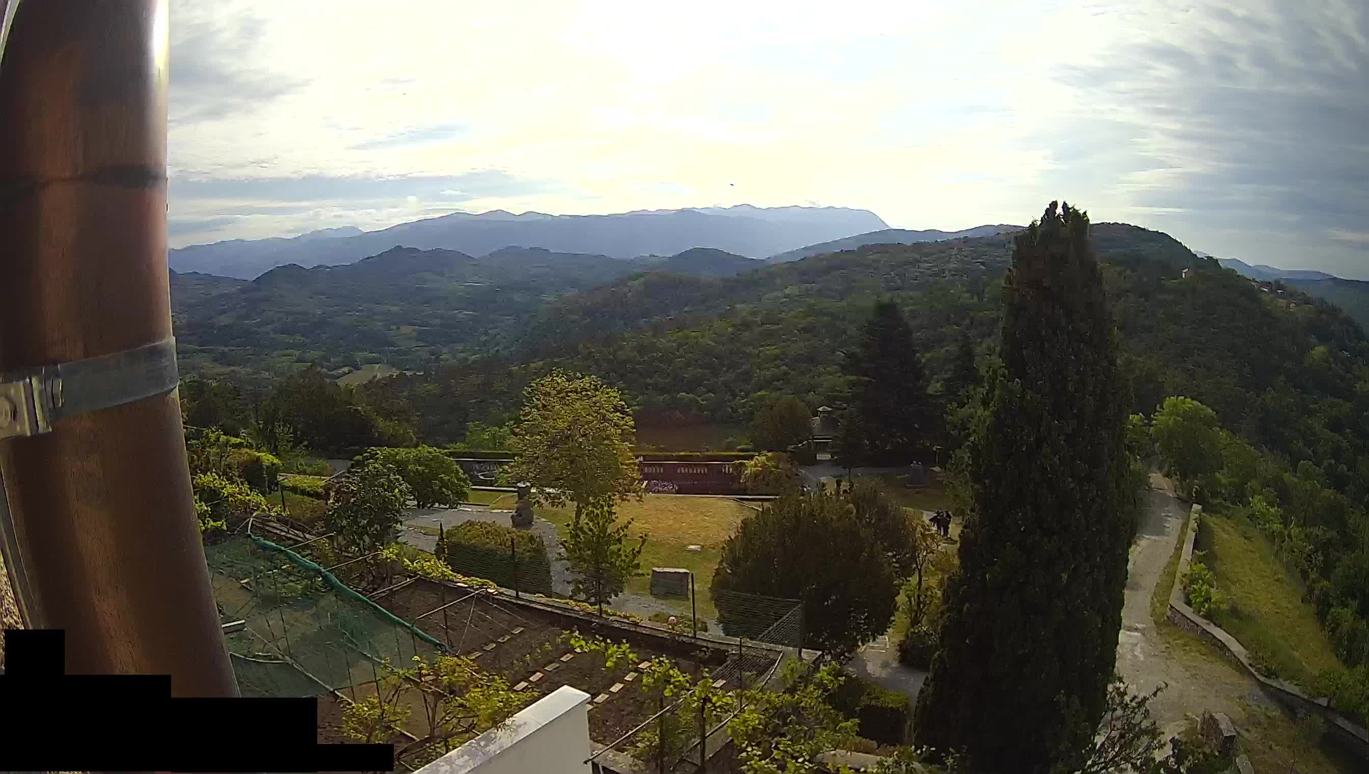 Live Webcam Štanjel –  Ferrari Garden – Slovenia livecam