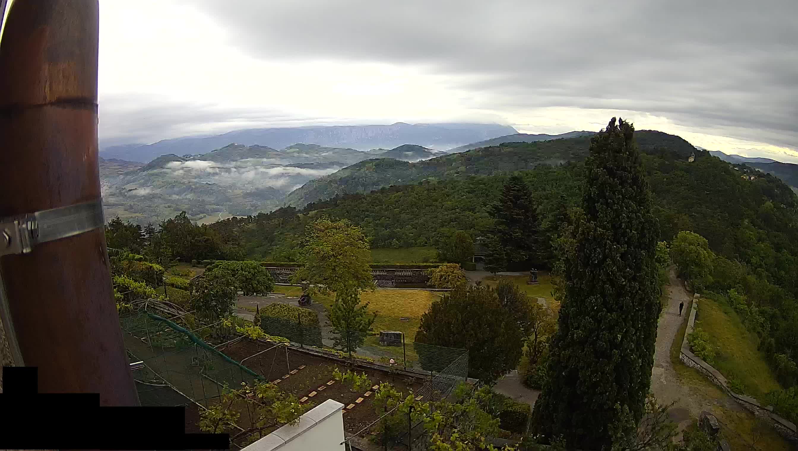 Webcam Štanjel –  Giardini Ferrari – Slovenia livecam