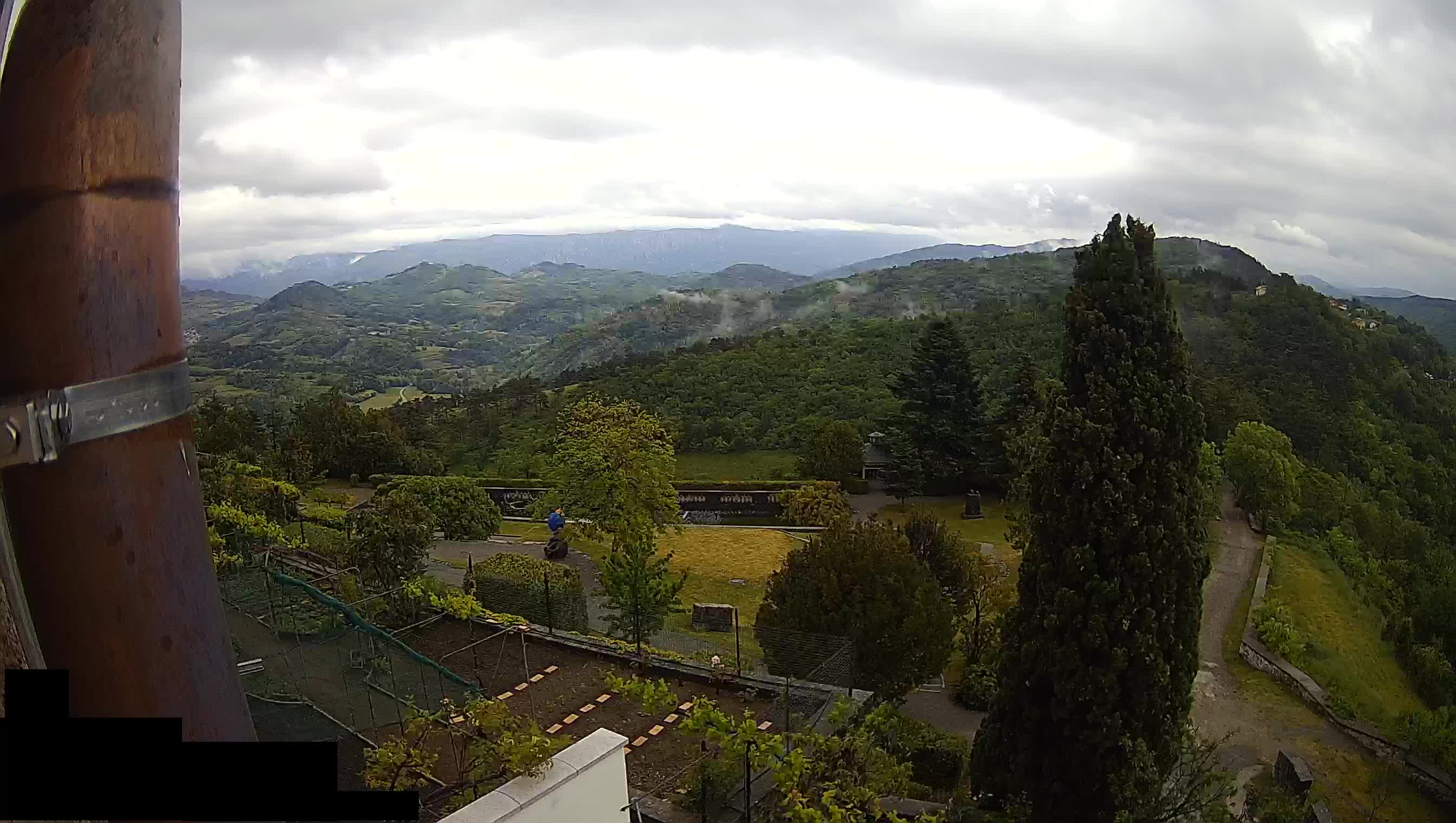 Live Webcam Štanjel –  Ferrari Garden – Slovenia livecam