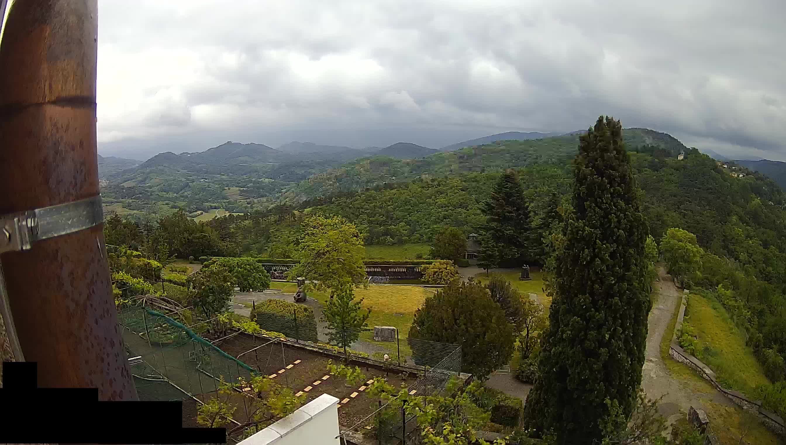 Live Webcam Štanjel –  Ferrari Garden – Slovenia livecam