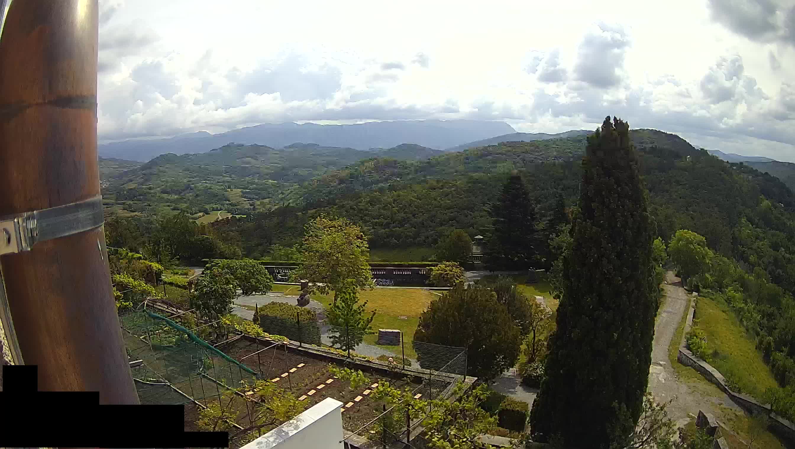 Webcam Štanjel –  Giardini Ferrari – Slovenia livecam