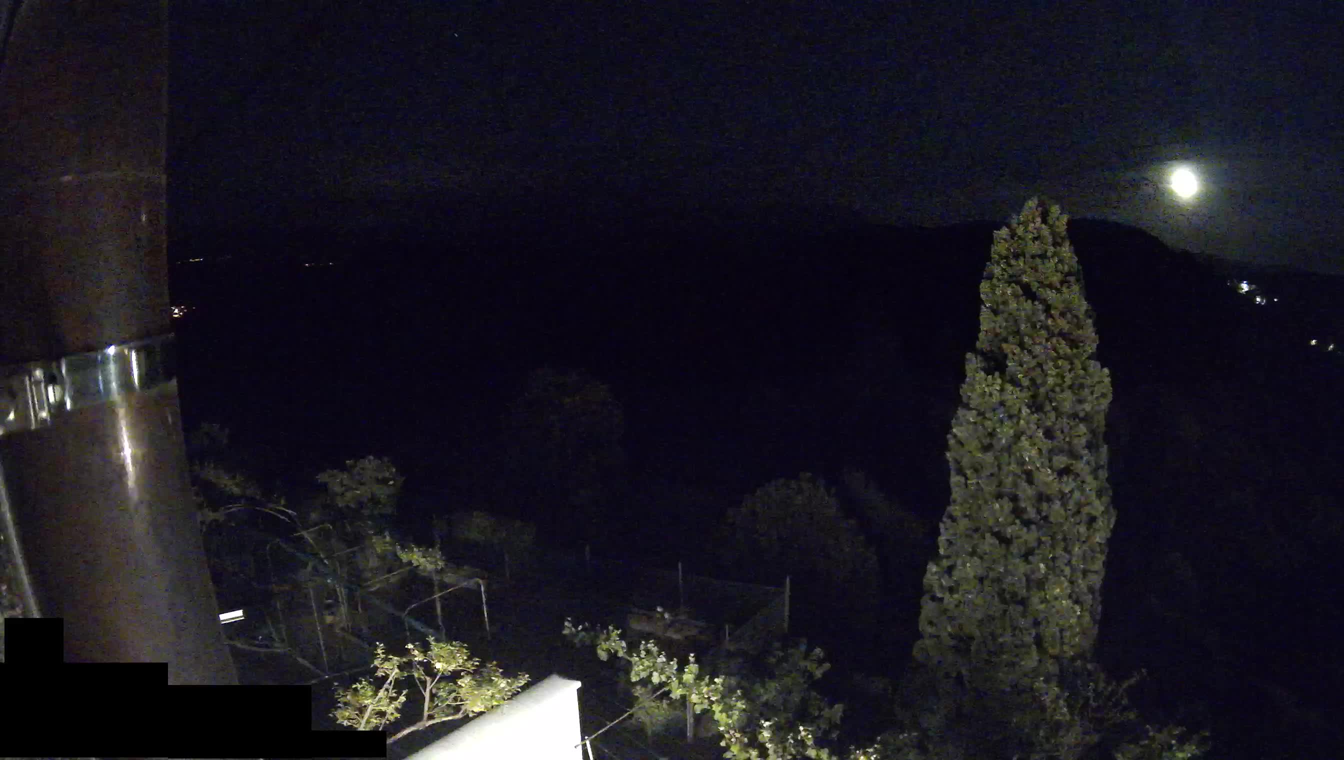 Live Webcam Štanjel –  Ferrari Garden – Slovenia livecam