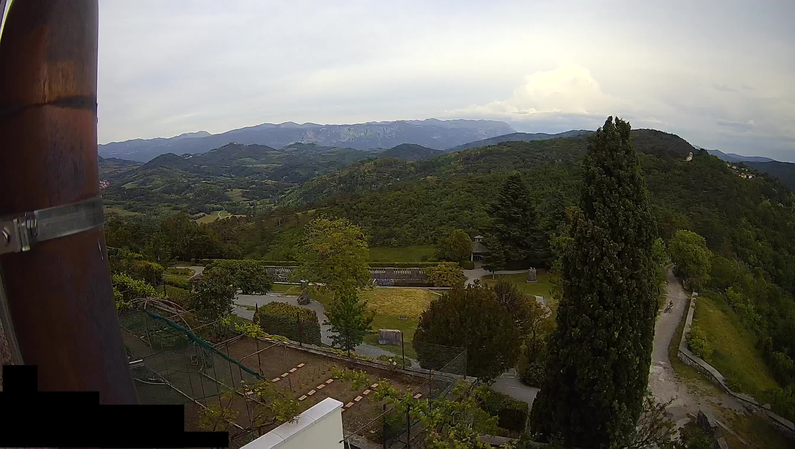 Webcam Štanjel –  Giardini Ferrari – Slovenia livecam