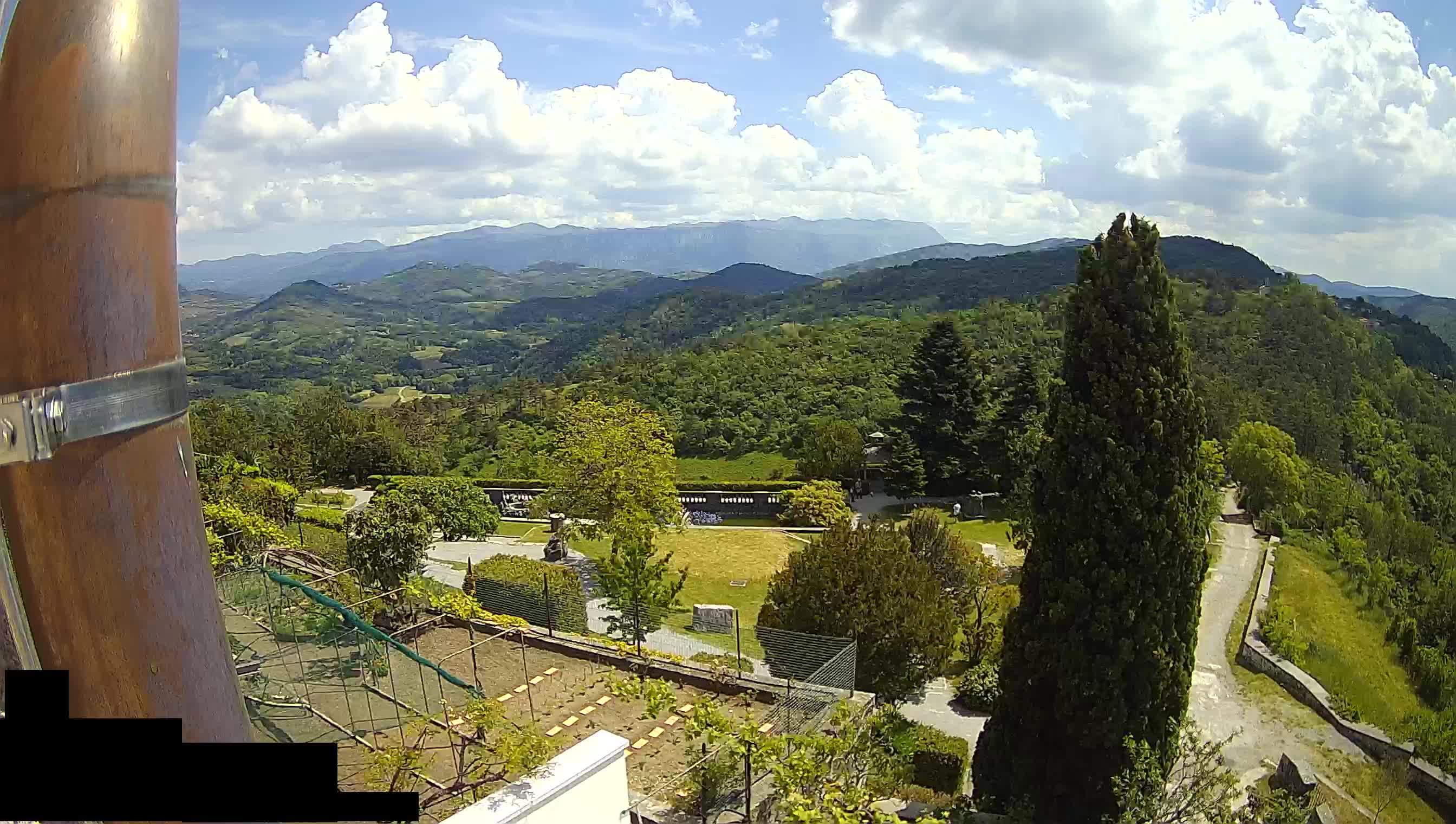Webcam Štanjel –  Giardini Ferrari – Slovenia livecam