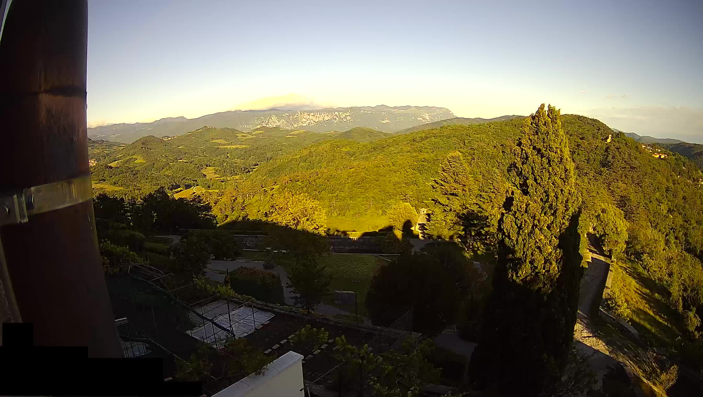 Live Webcam Štanjel – Ferrari Garden – Slovenia livecam