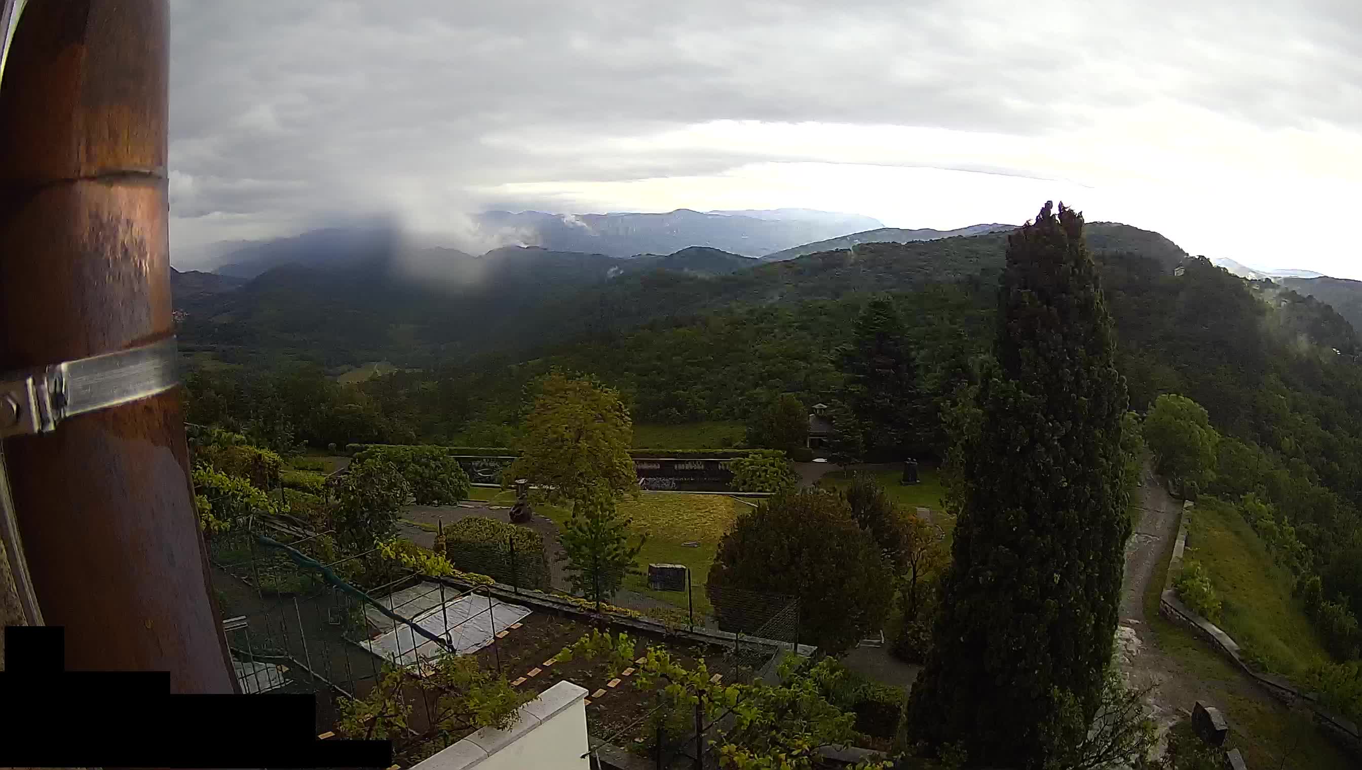 Live Webcam Štanjel –  Ferrari Garden – Slovenia livecam