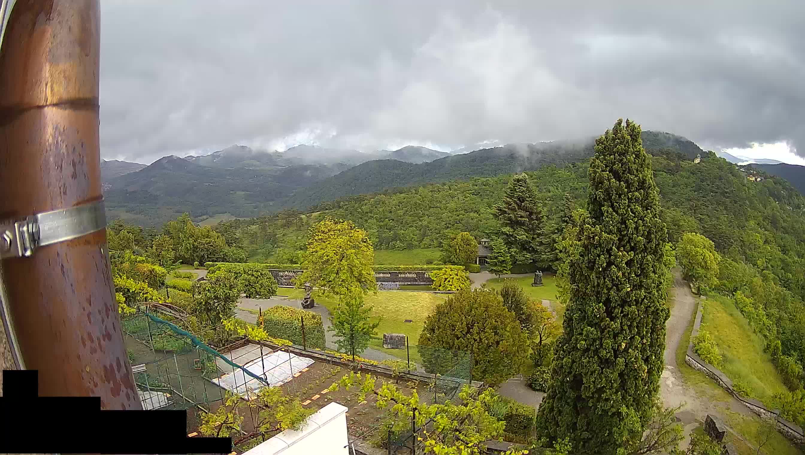 Live Webcam Štanjel –  Ferrari Garden – Slovenia livecam