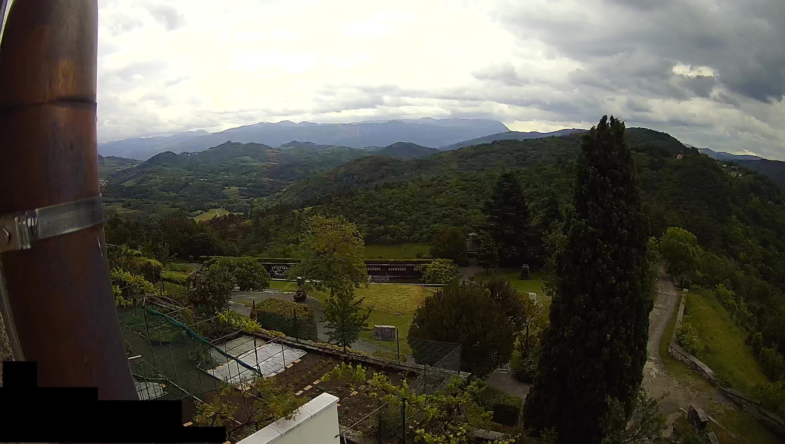 Webcam Štanjel –  Giardini Ferrari – Slovenia livecam