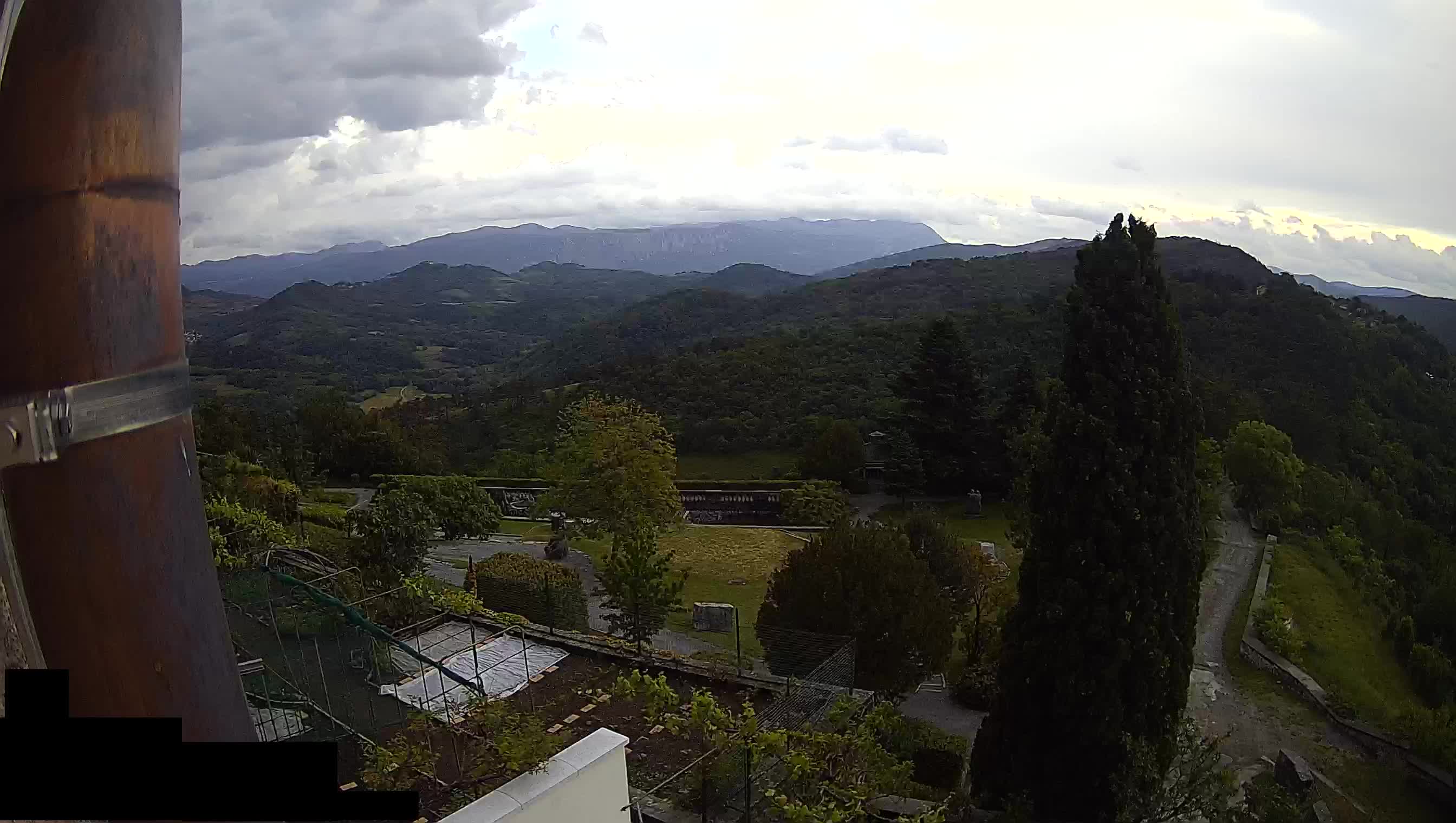 Live Webcam Štanjel –  Ferrari Garden – Slovenia livecam