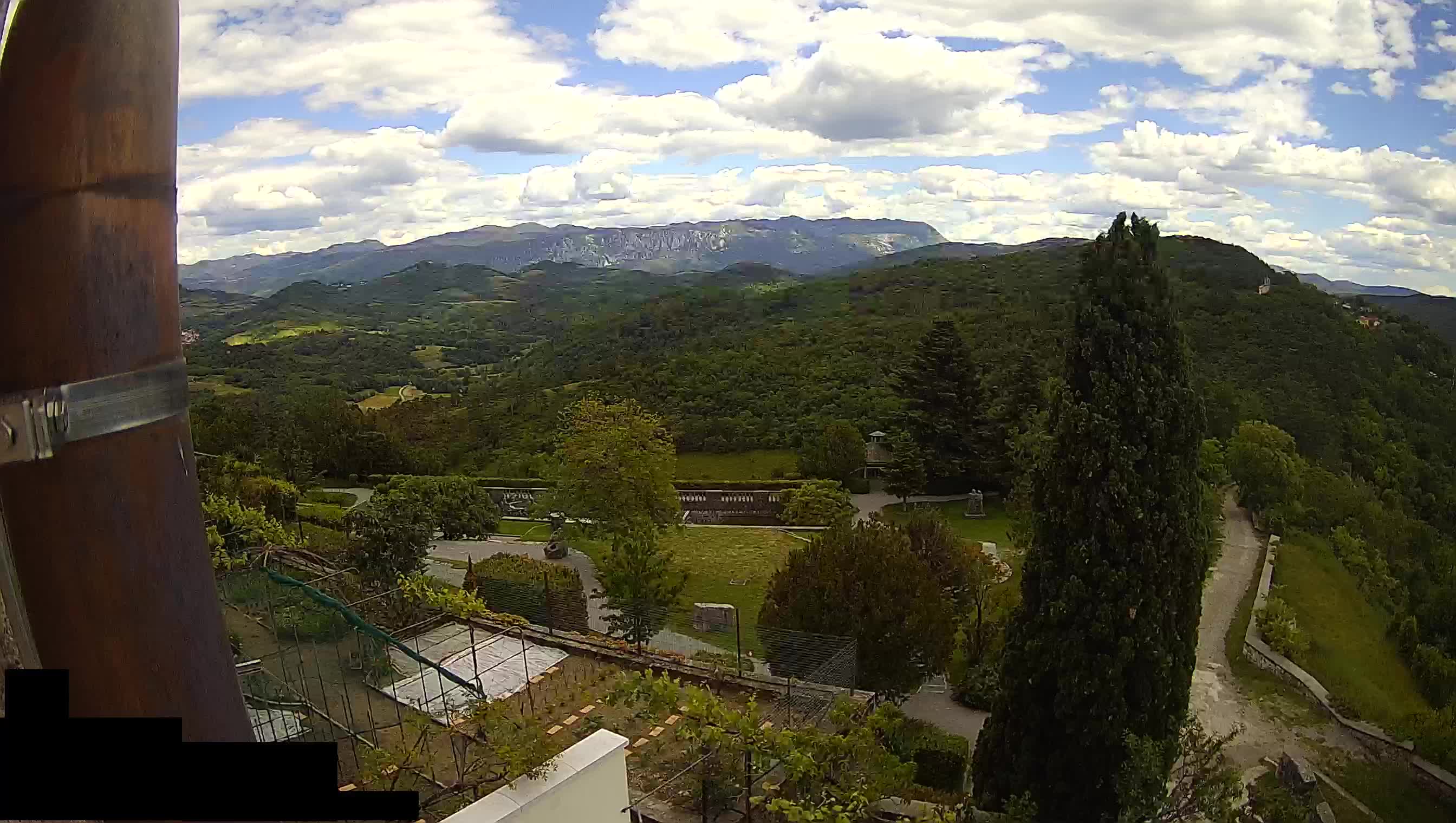 Webcam Štanjel –  Giardini Ferrari – Slovenia livecam