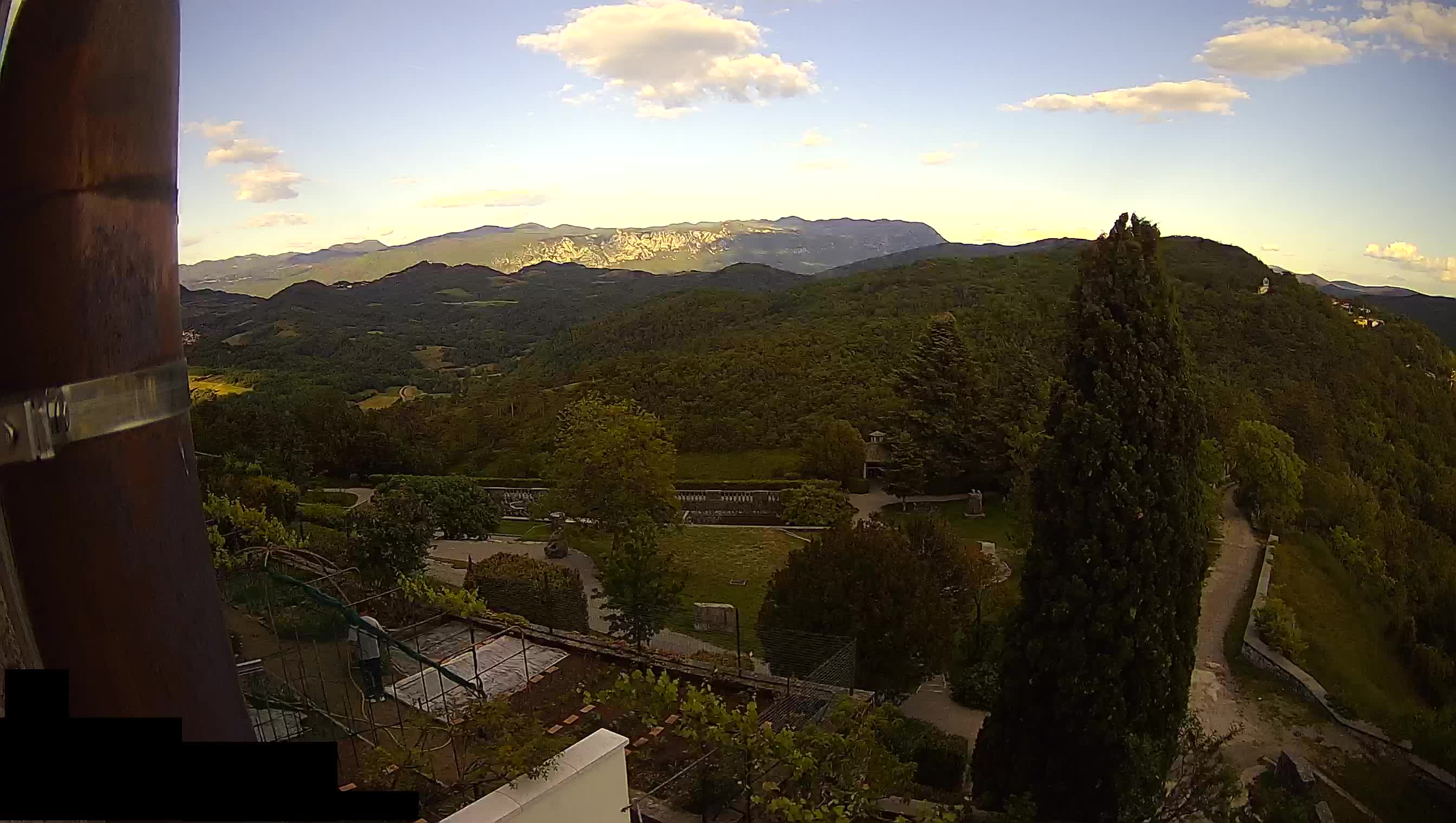 Webcam Štanjel –  Giardini Ferrari – Slovenia livecam
