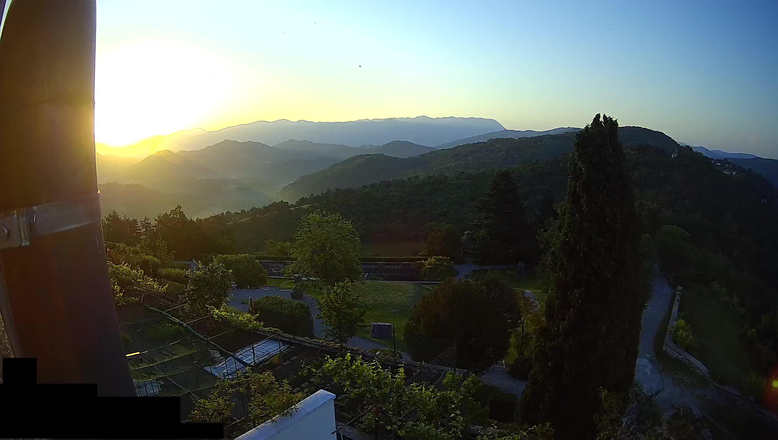 Live Webcam Štanjel – Ferrari Garden – Slovenia livecam