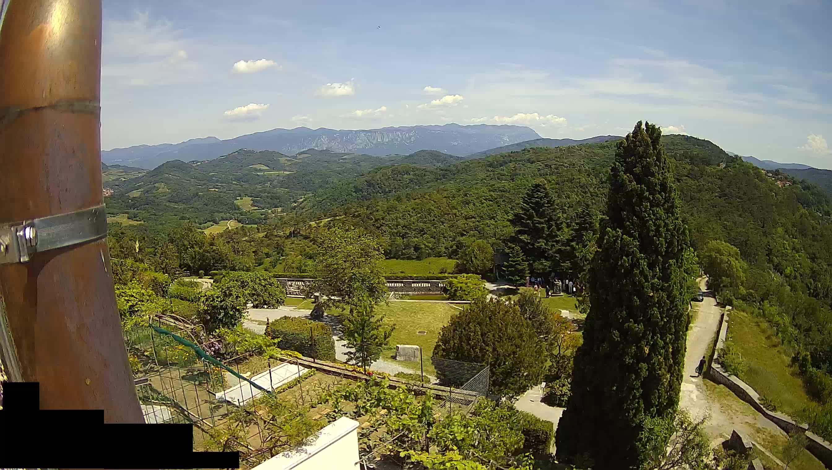 Štanjel – Ferrarijev vrt – Slovenija web kamere