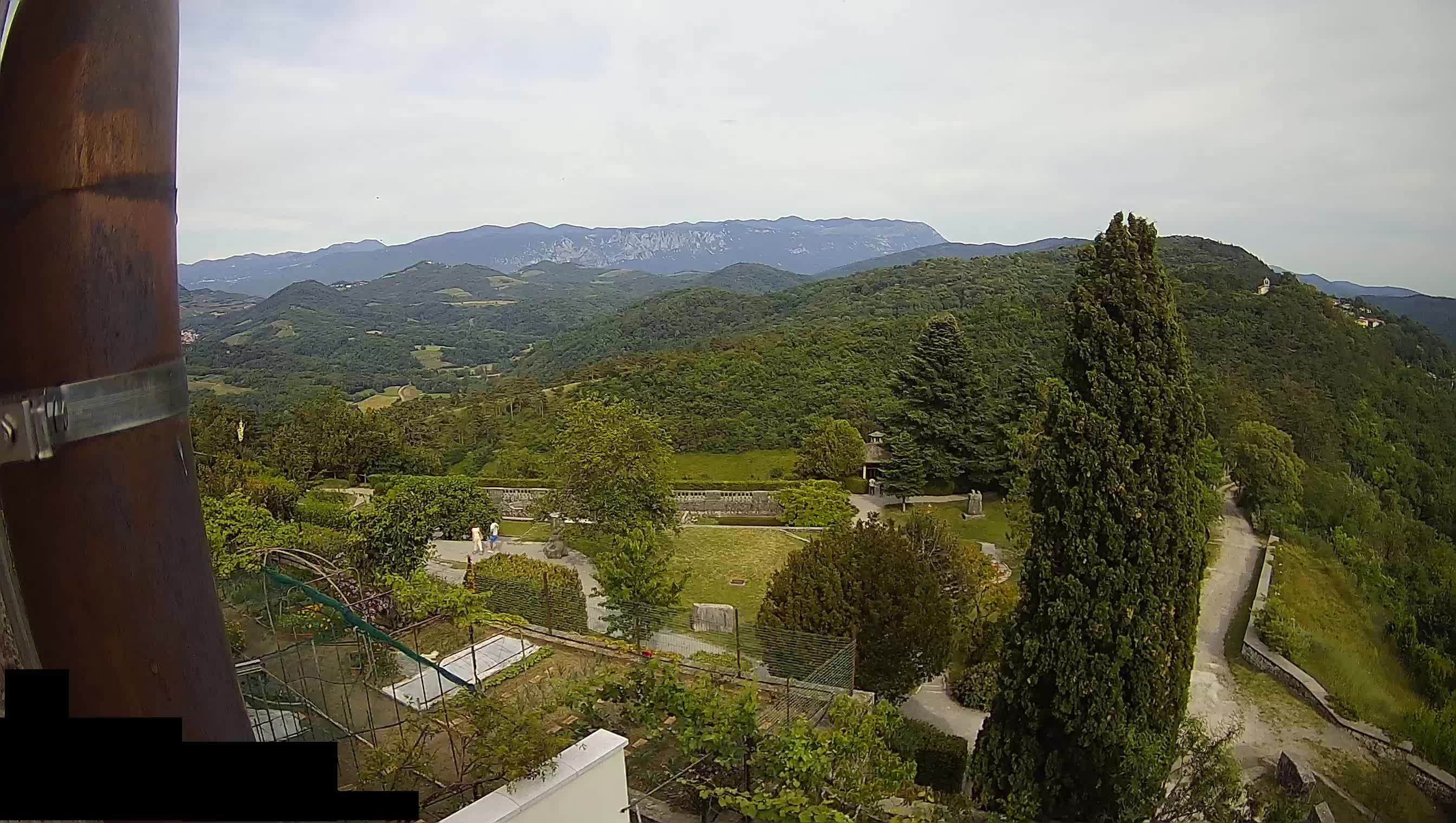 Live Webcam Štanjel –  Ferrari Garden – Slovenia livecam