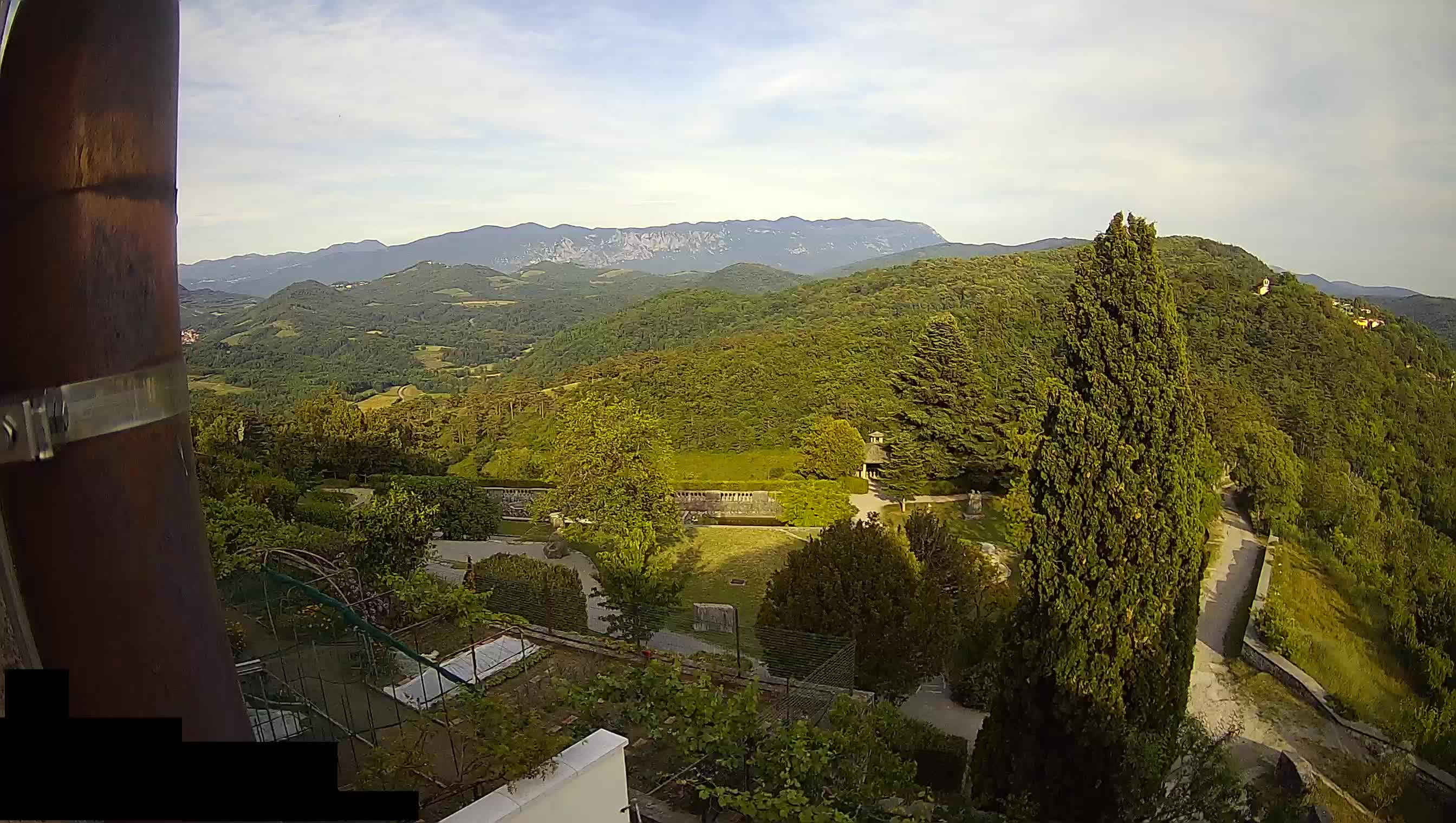 Live Webcam Štanjel –  Ferrari Garden – Slovenia livecam